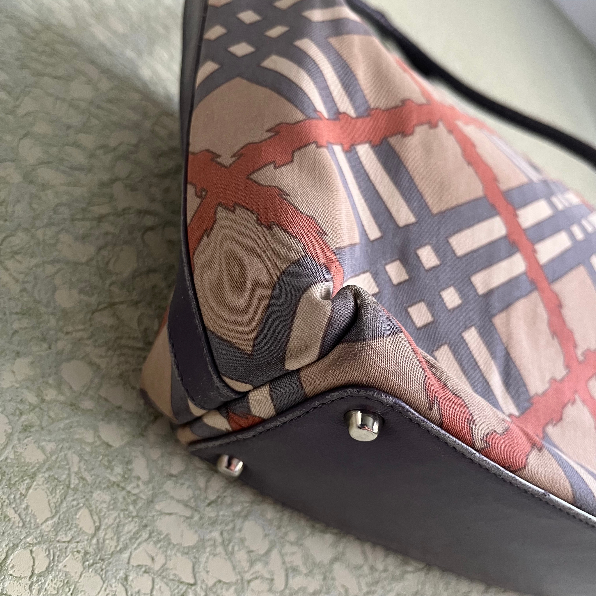 Burberry AW01 Nova Shoulder Bag, миниатюра 7