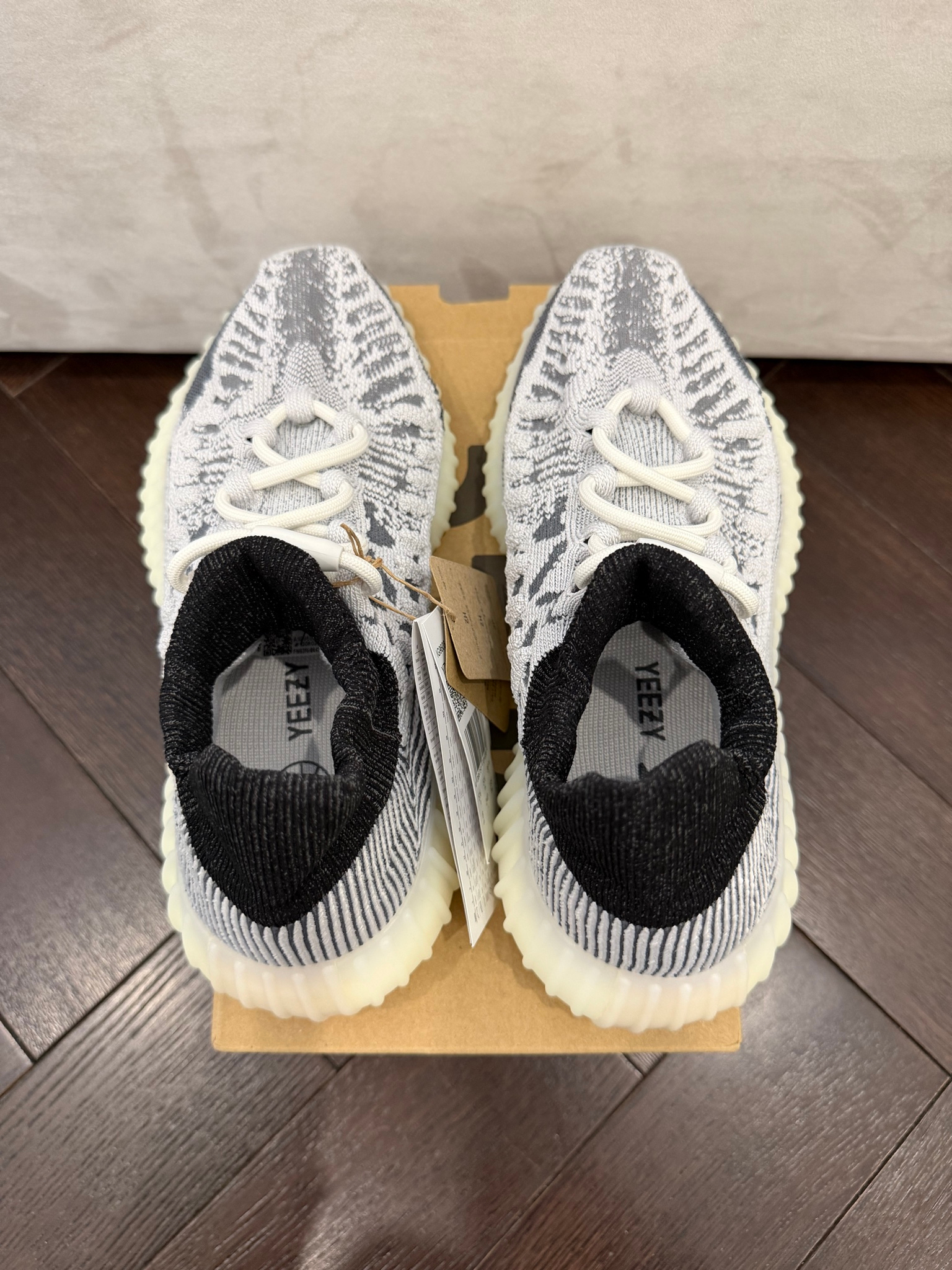 Adidas Yeezy Yeezy 350V2 Cmpct Panda, миниатюра 2