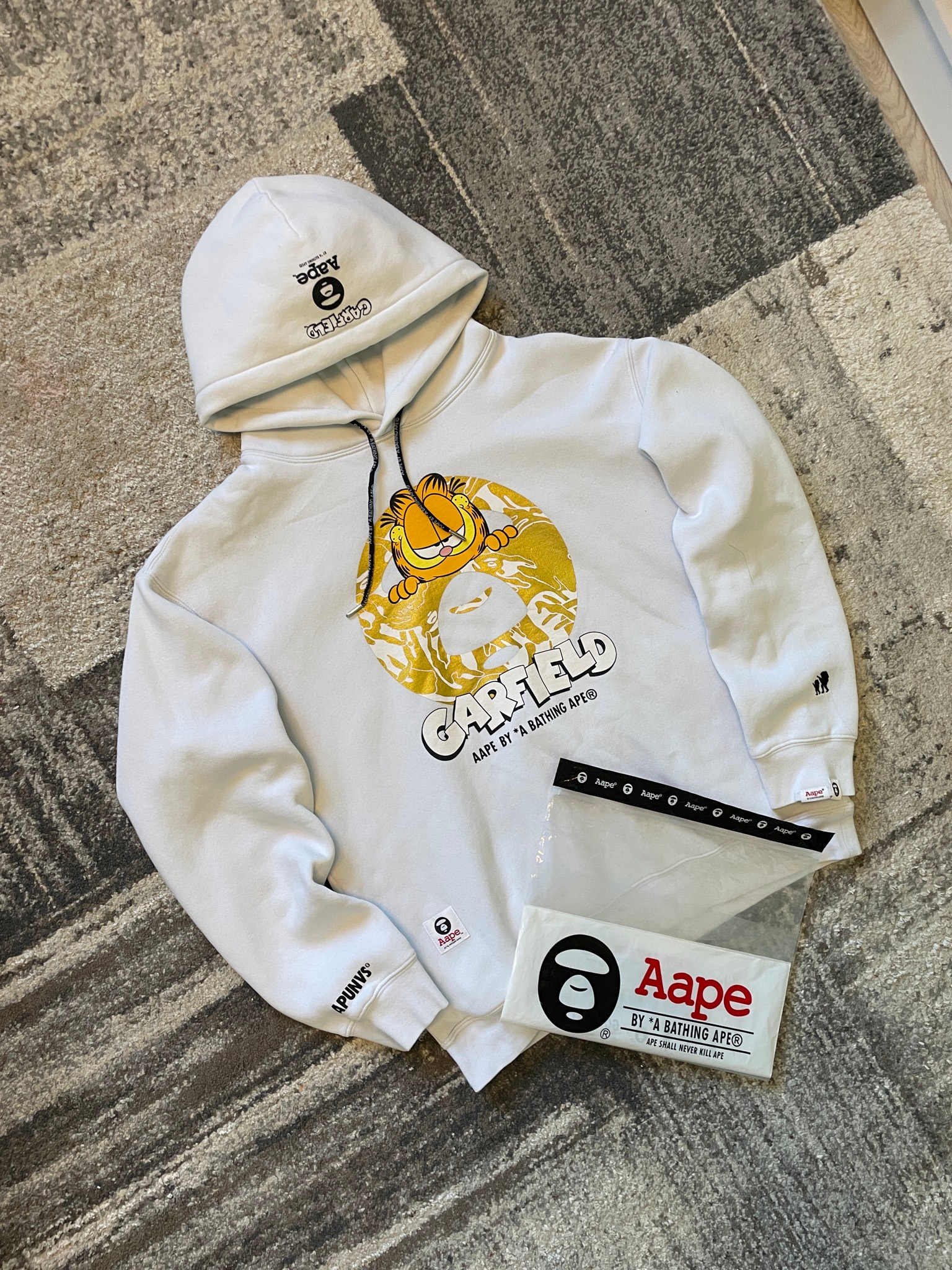 Aape x Garfield Hoodie, миниатюра 1