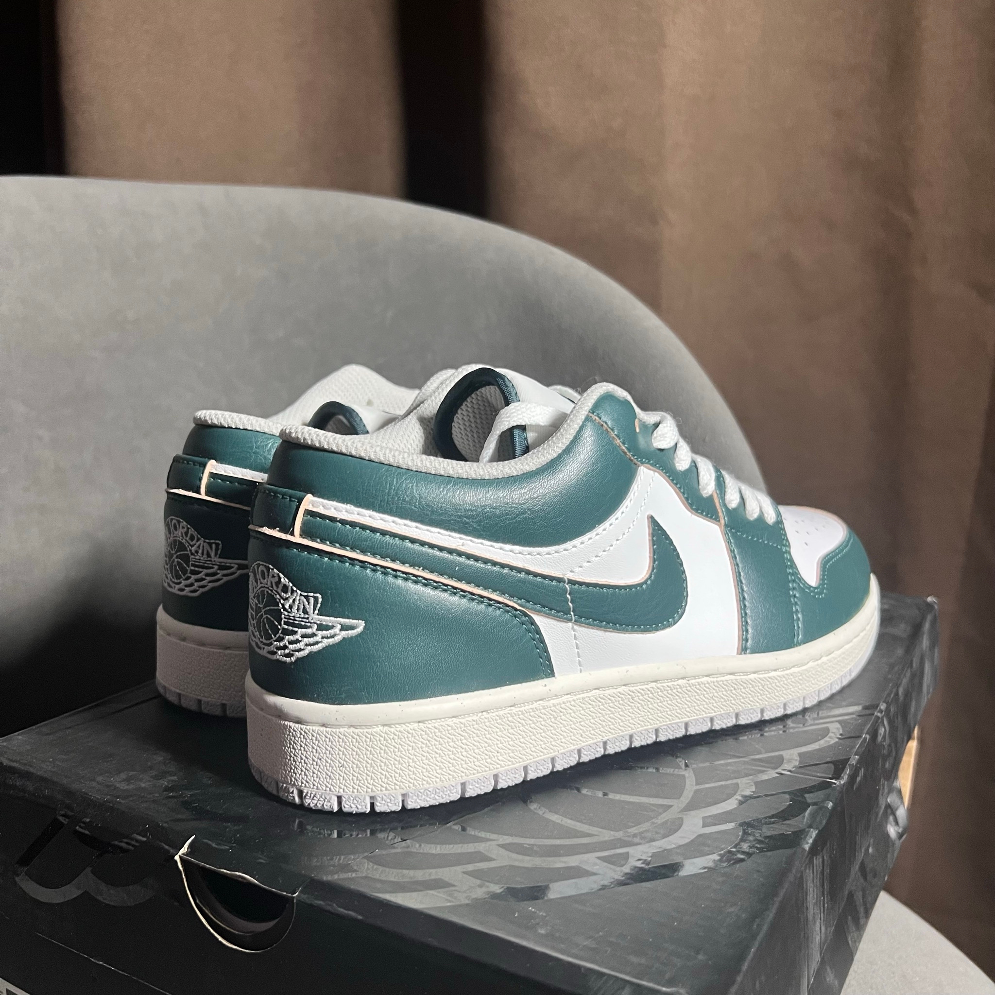 Nike Air Jordan 1 Low SE, миниатюра 2