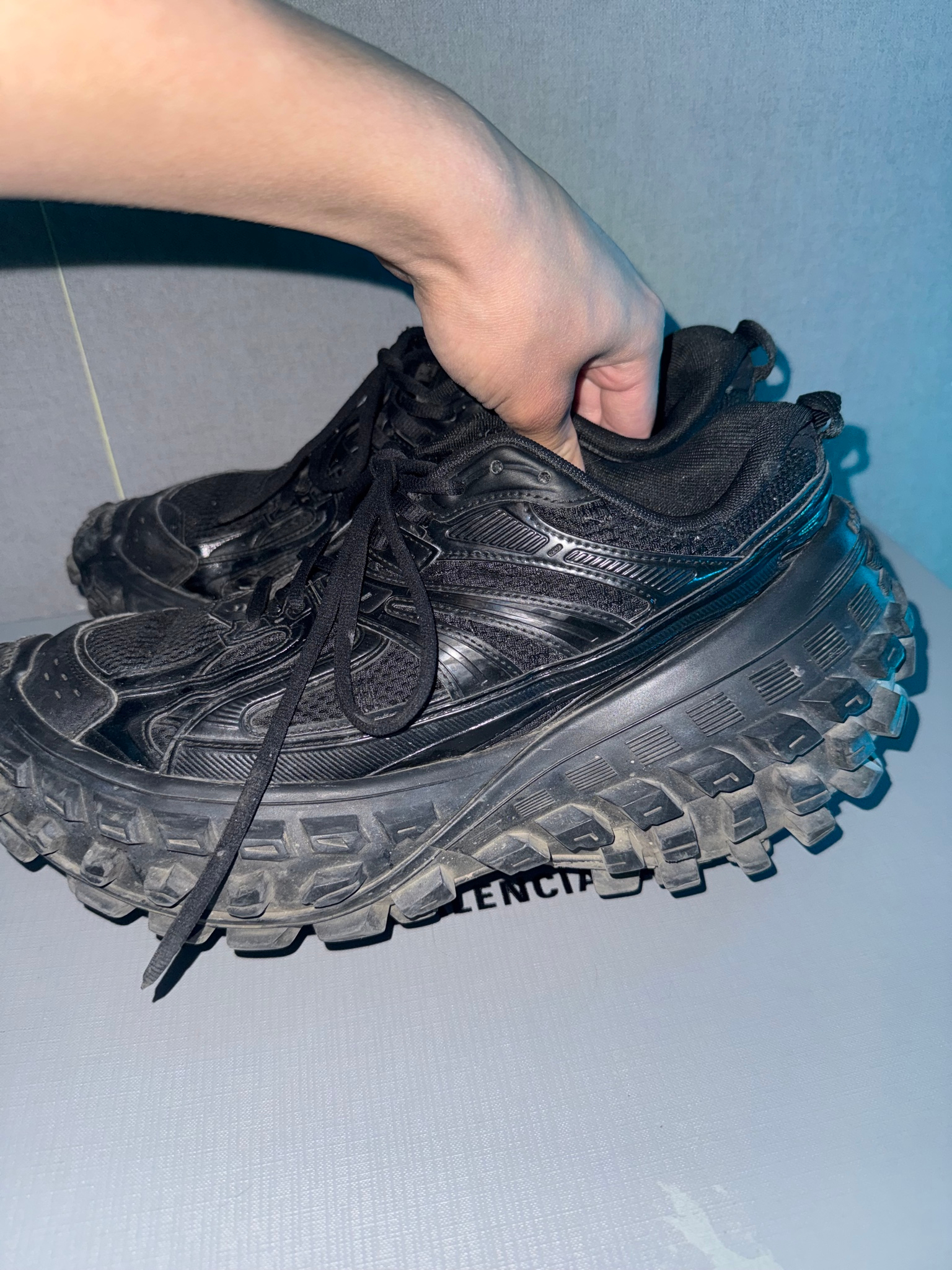 Balenciaga Defender, миниатюра 5