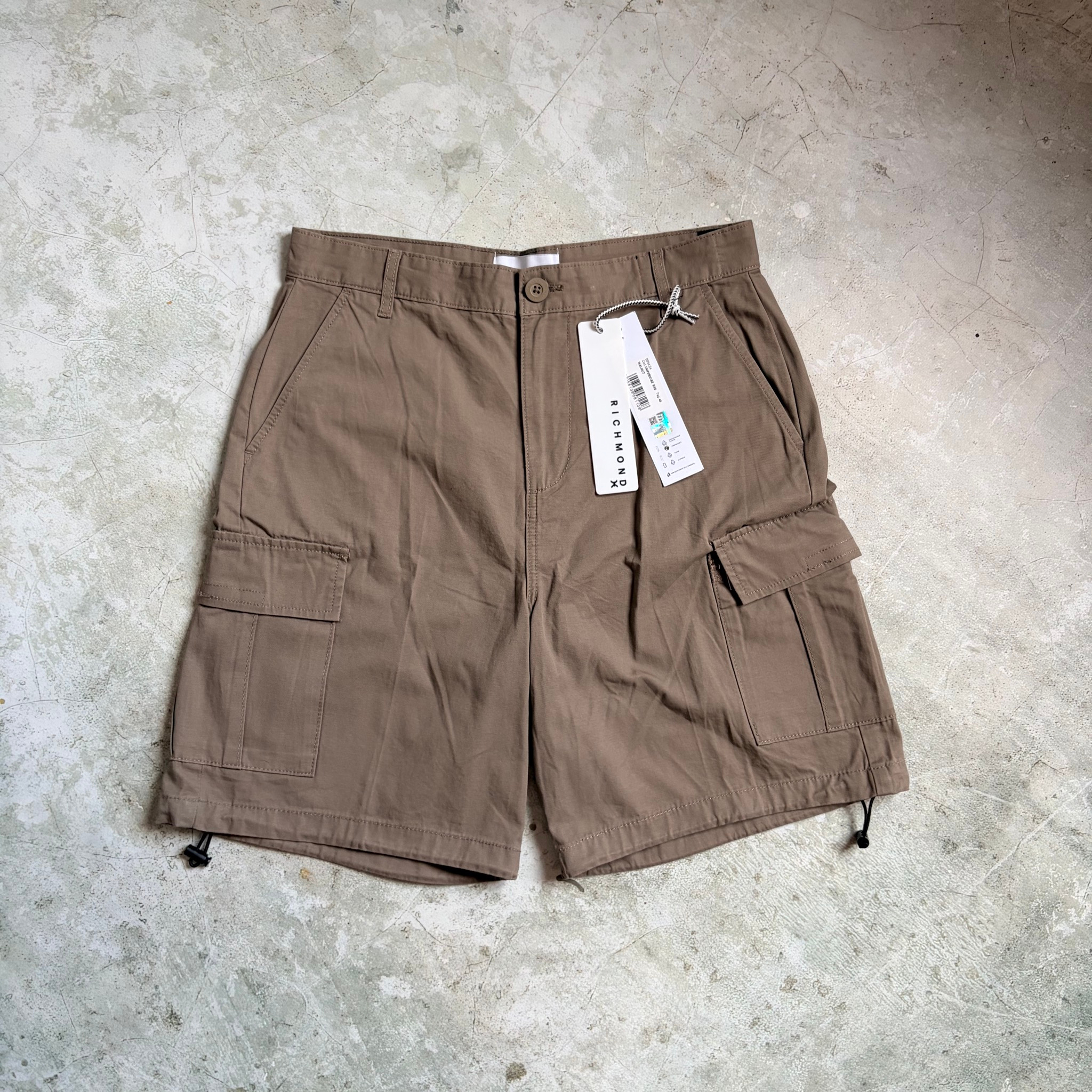 John Richmond Cargo, миниатюра 1