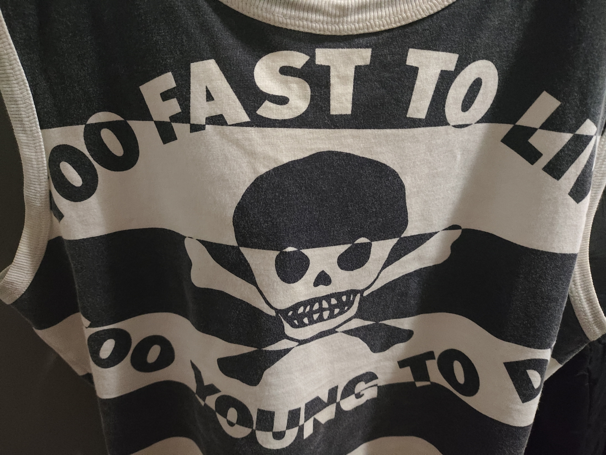 Vivienne Westwood too fast to live too young to die, миниатюра 4