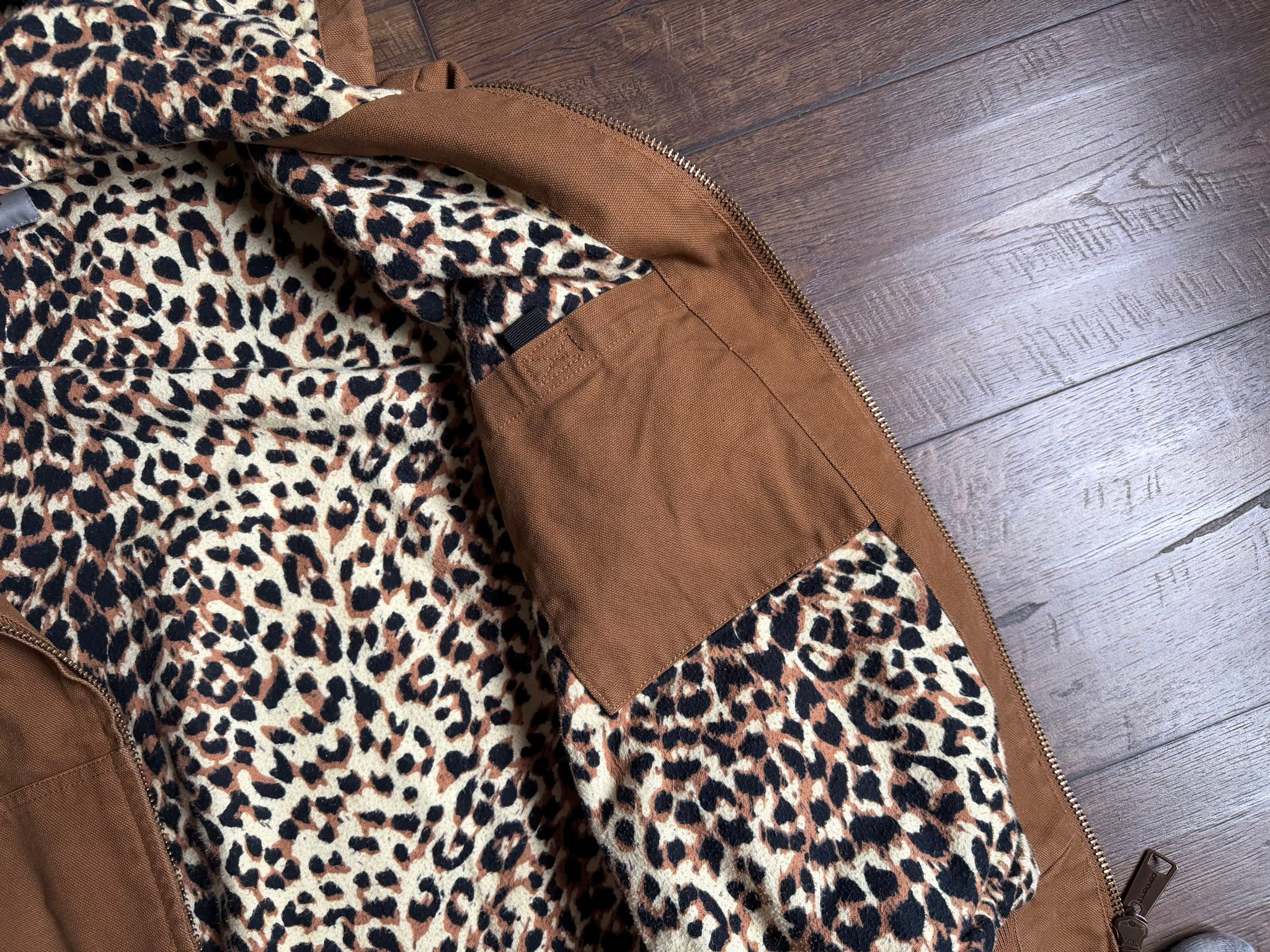 Carhartt x Guilty Parties Leopard Active Jacket, миниатюра 7