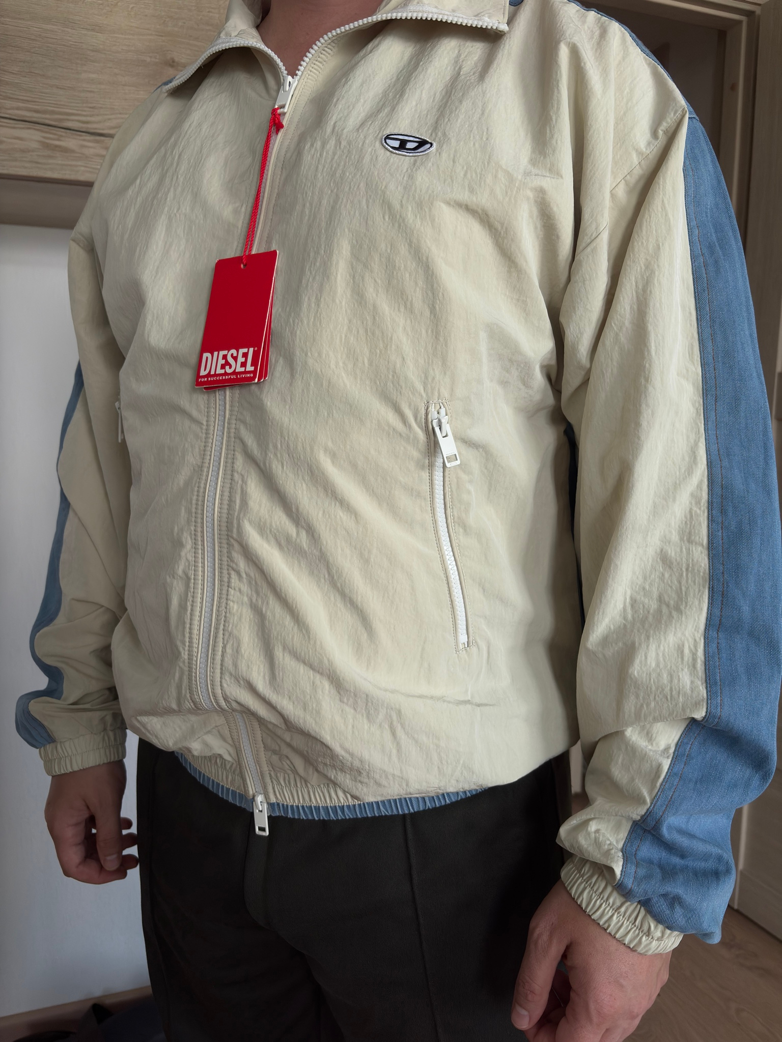 Diesel Бомбер, миниатюра 8