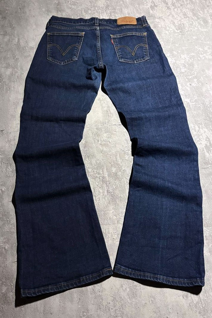 Levis 10529 Bootcut Flared, миниатюра 3