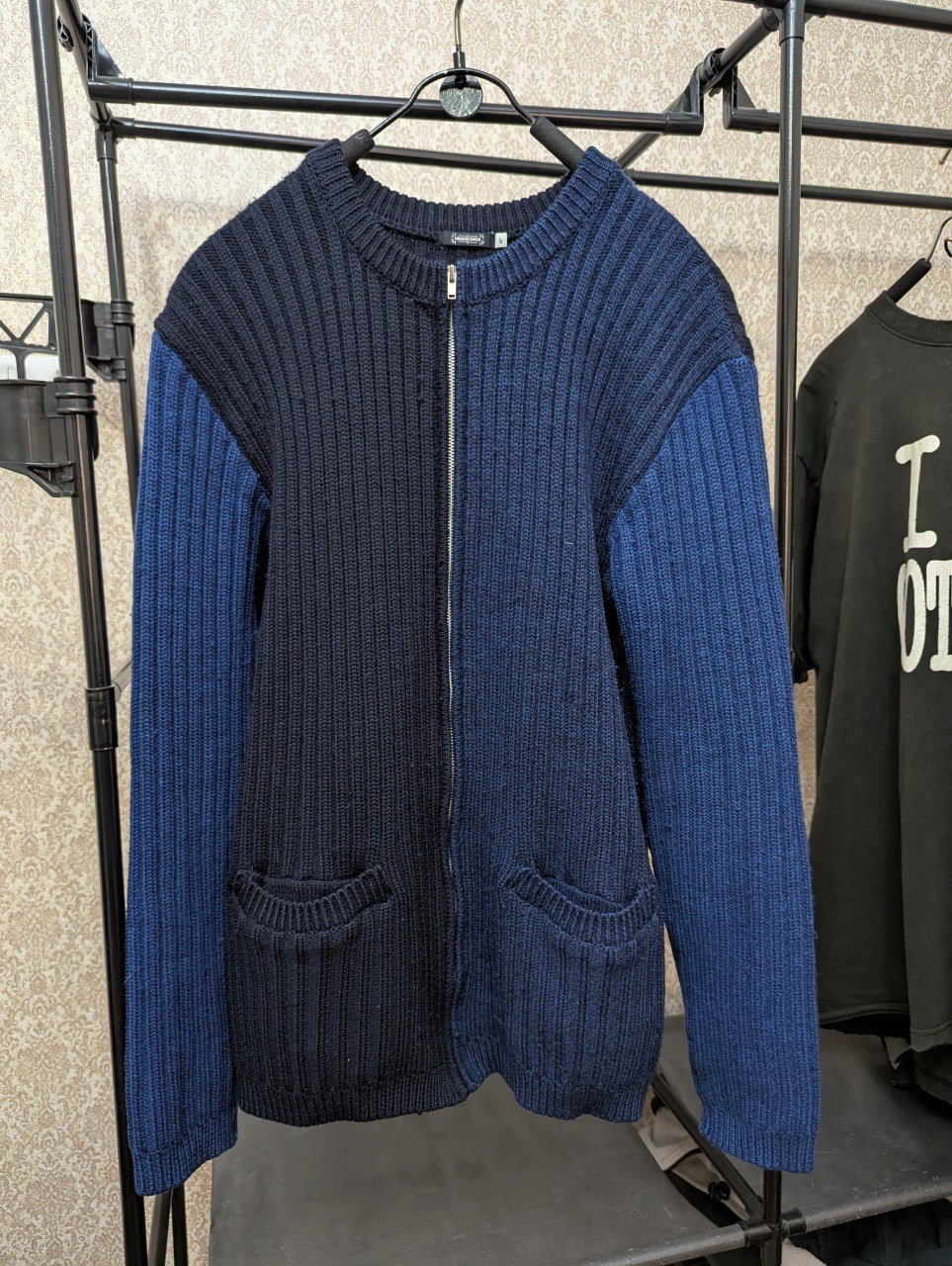 Undercover Cardigans, миниатюра 1