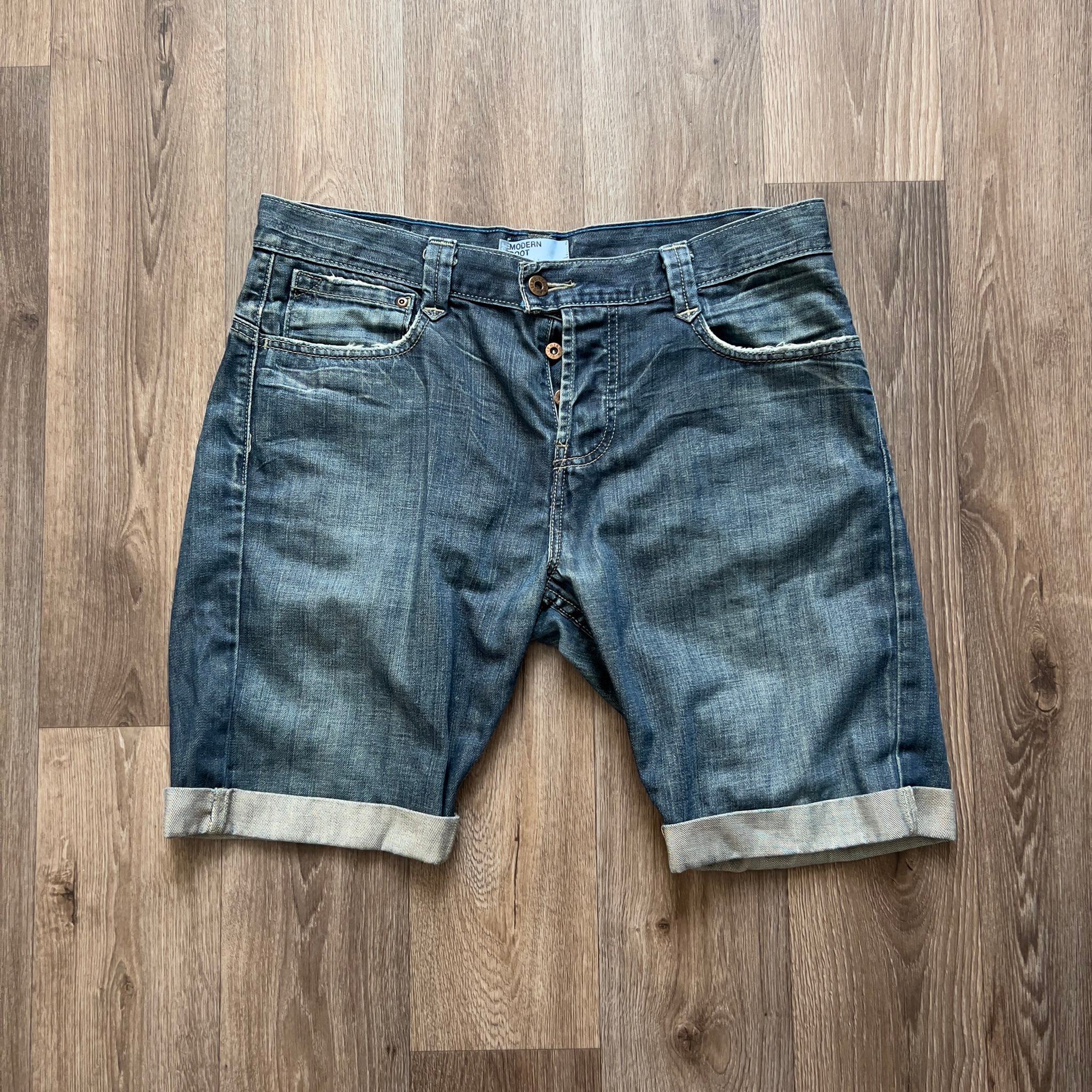 Levi's Silver Tab 00s Vintage Denim Shorts, миниатюра 1