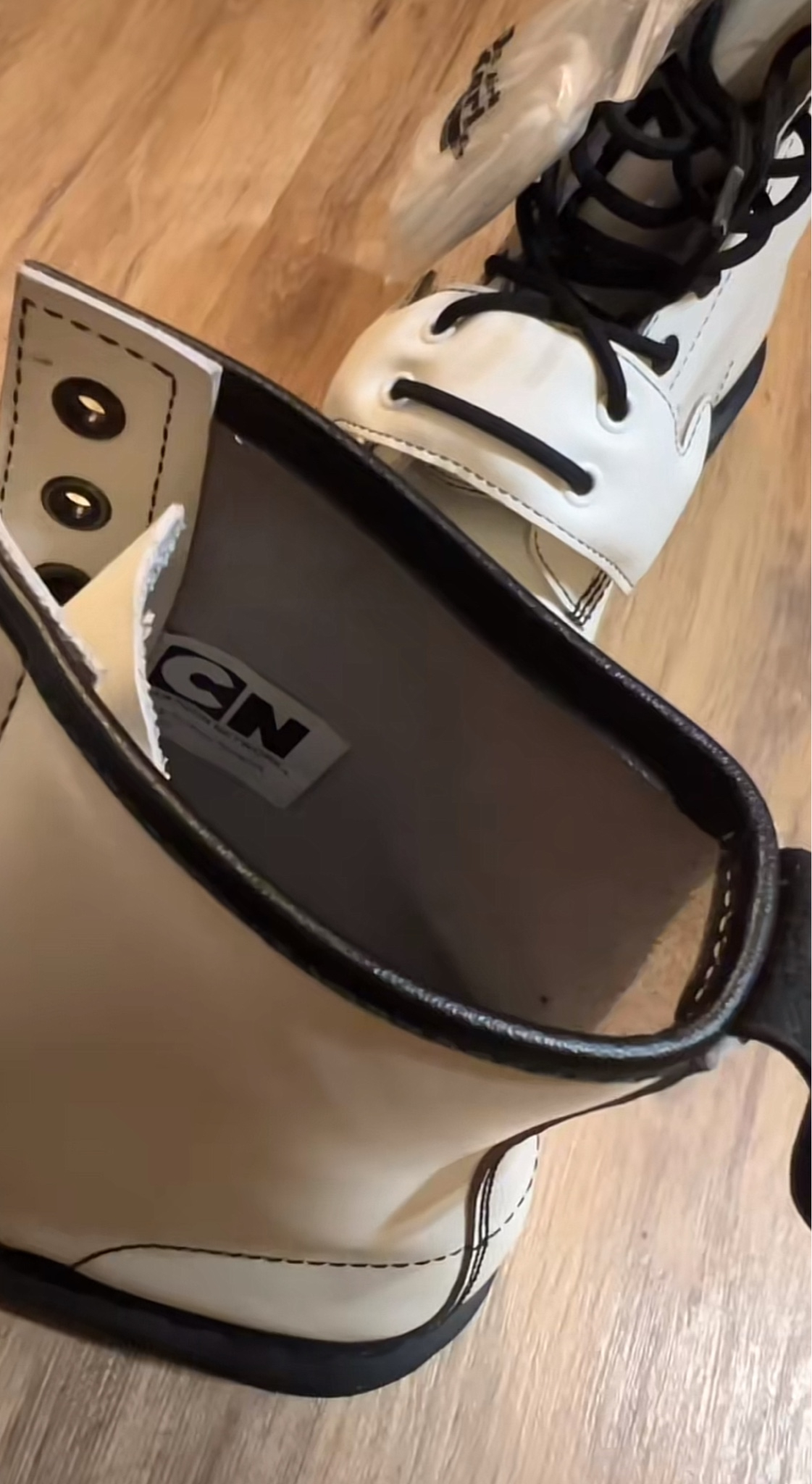 Dr. Martens Adventure Time, миниатюра 4