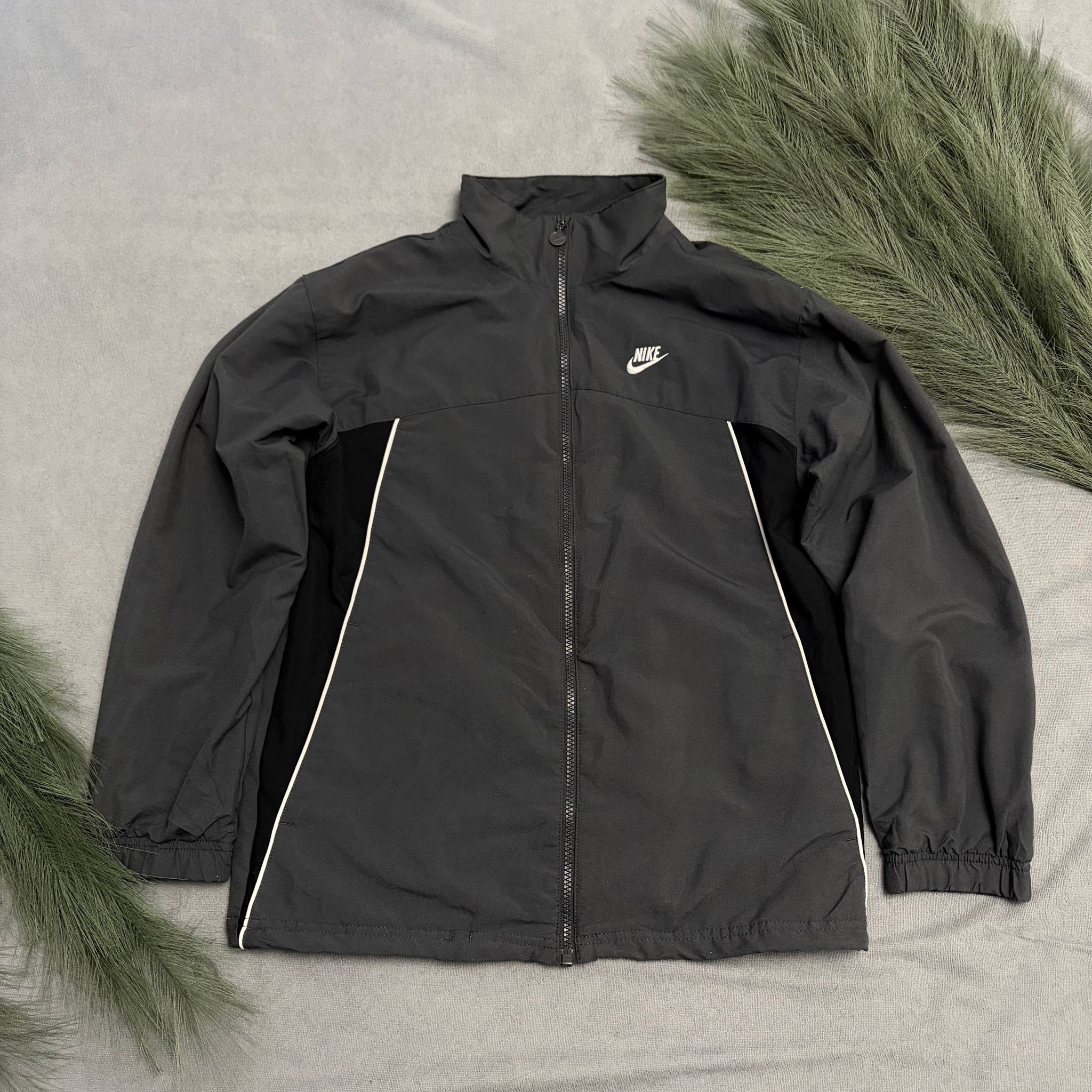 Nike Ветровка, миниатюра 1