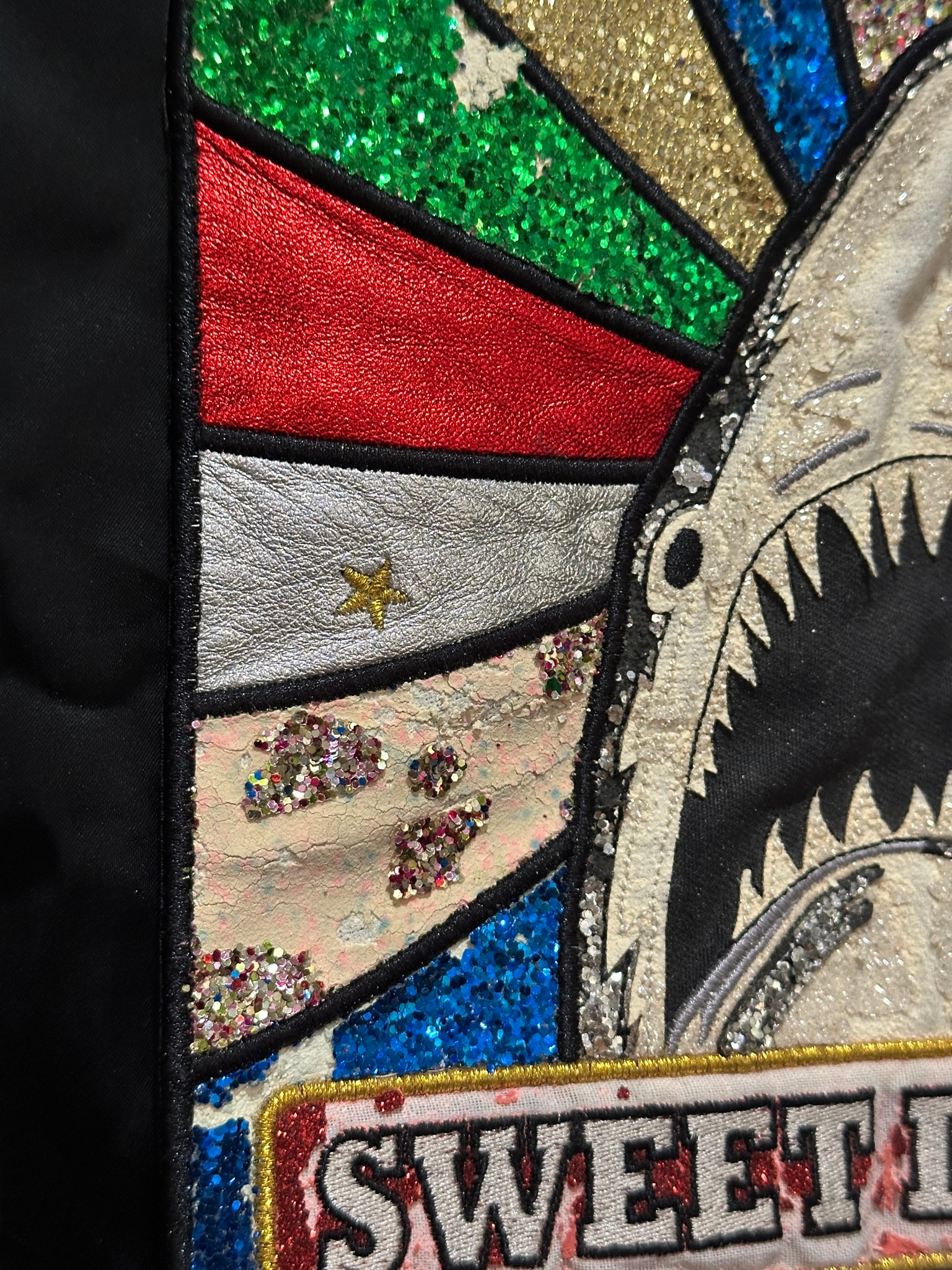Yves Saint Laurent Shark, миниатюра 6