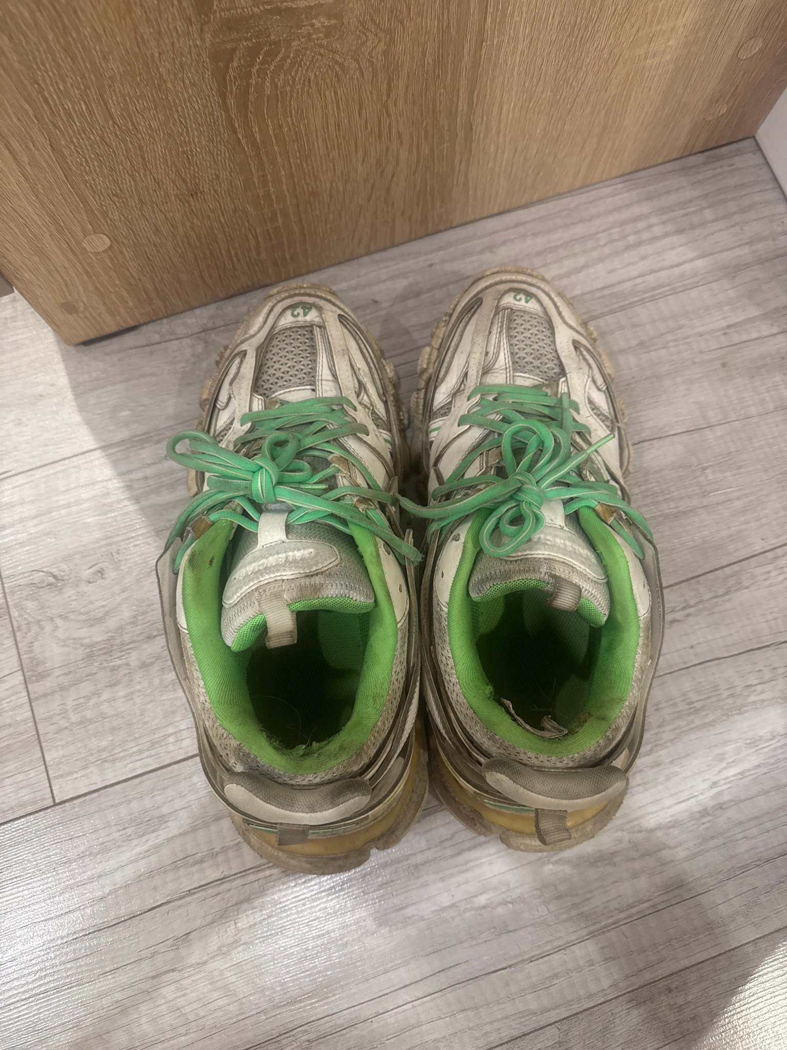 BALENCIAGA Track 1, миниатюра 3