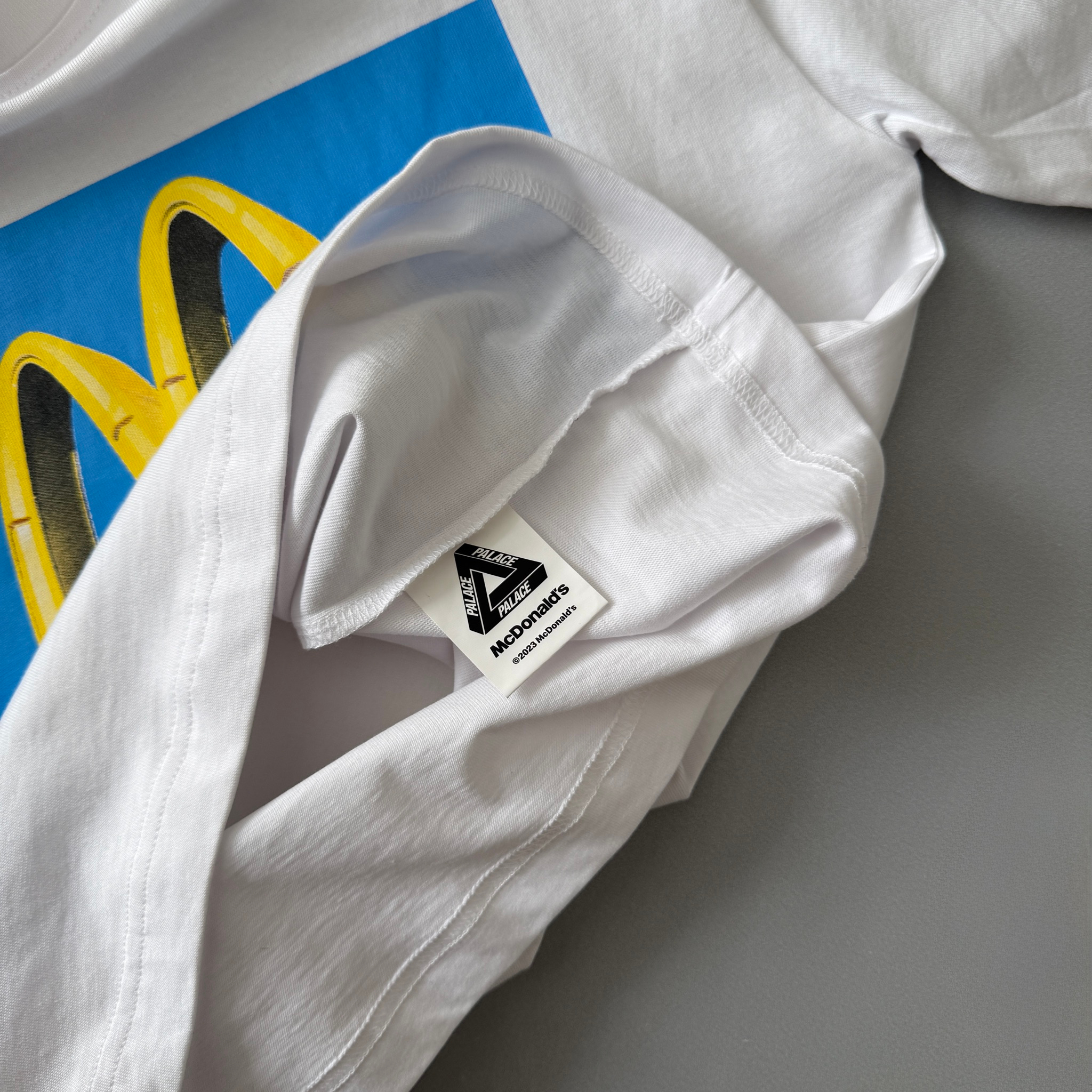 Palace x McDonalds Logo Tee, миниатюра 4