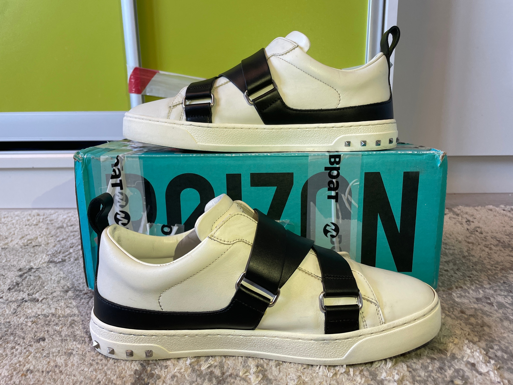 Valentino Garavani V-Punk, миниатюра 3