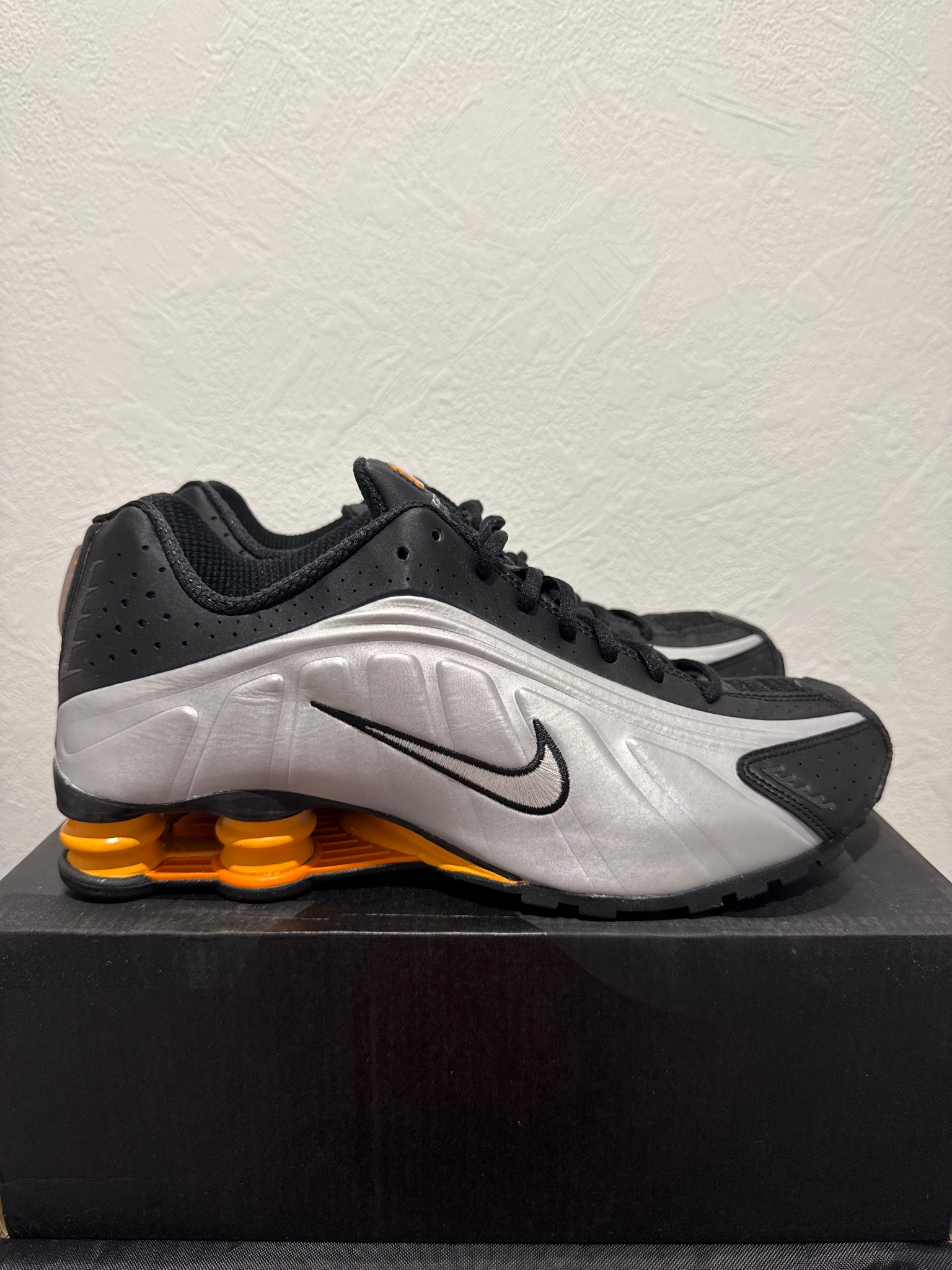 Nike Shox R4 Bright Mandarin, миниатюра 1