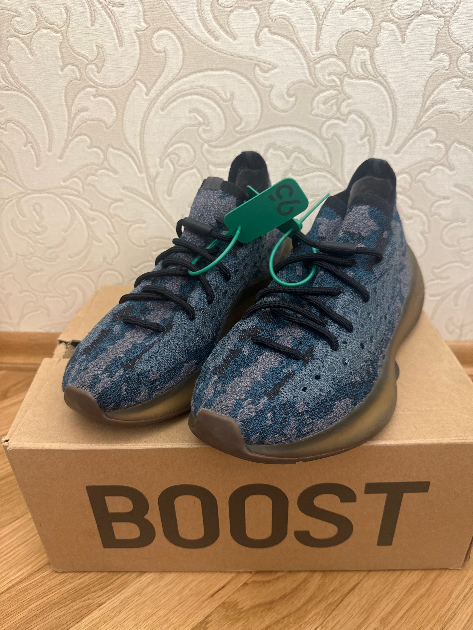 Adidas Yeezy 380 Covellite, миниатюра 6