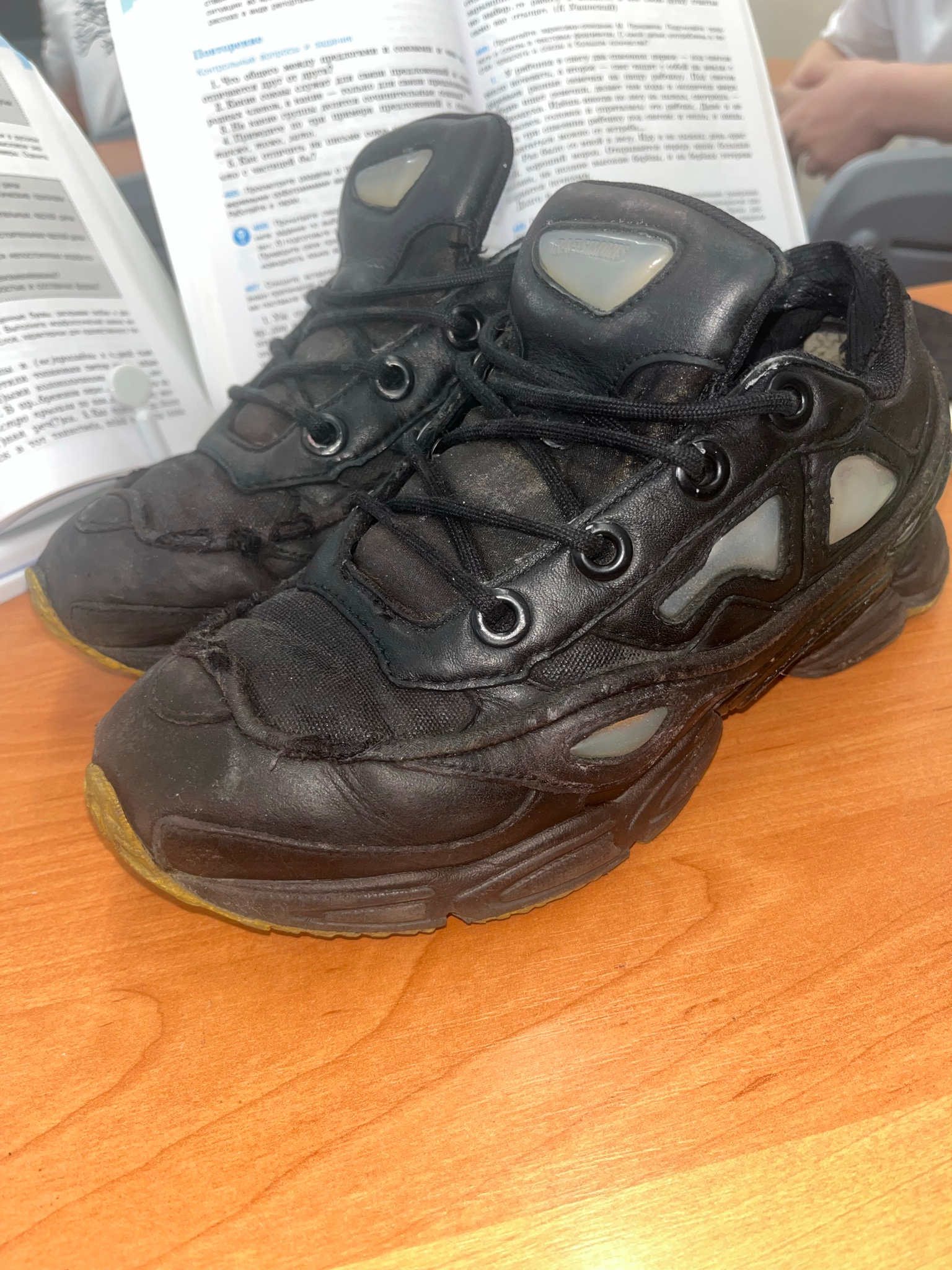 Raf Simons x Adidas Ozweego 3 Black Corn, миниатюра 1