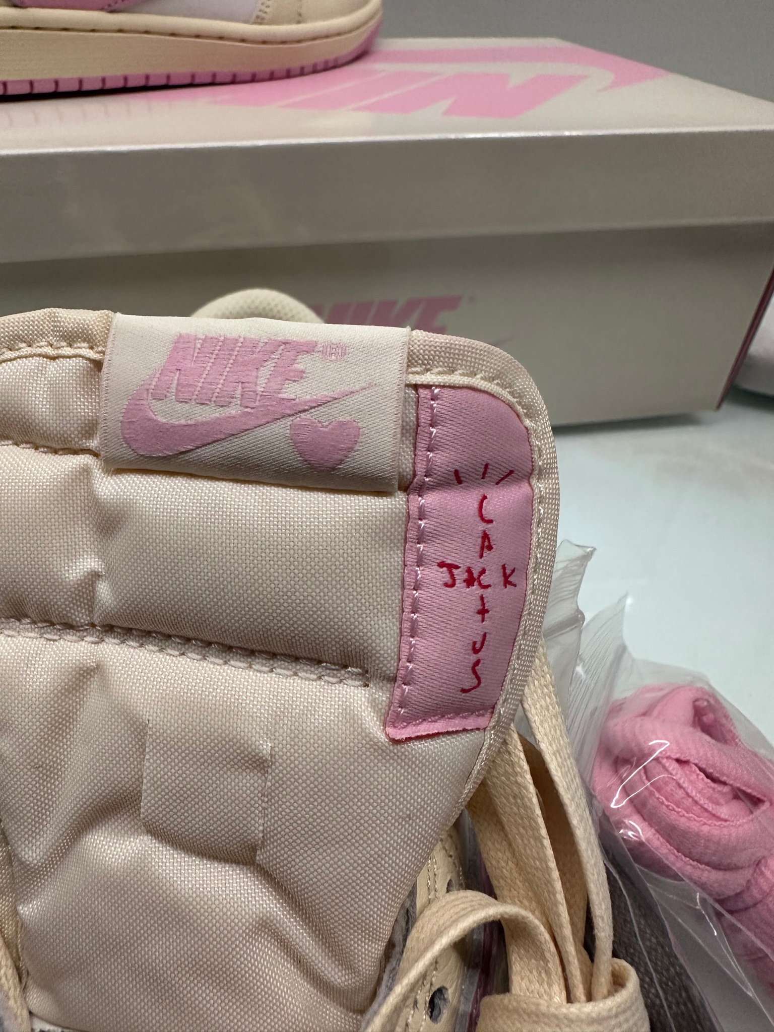 Air Jordan x Travis Scott 1 Low, миниатюра 7