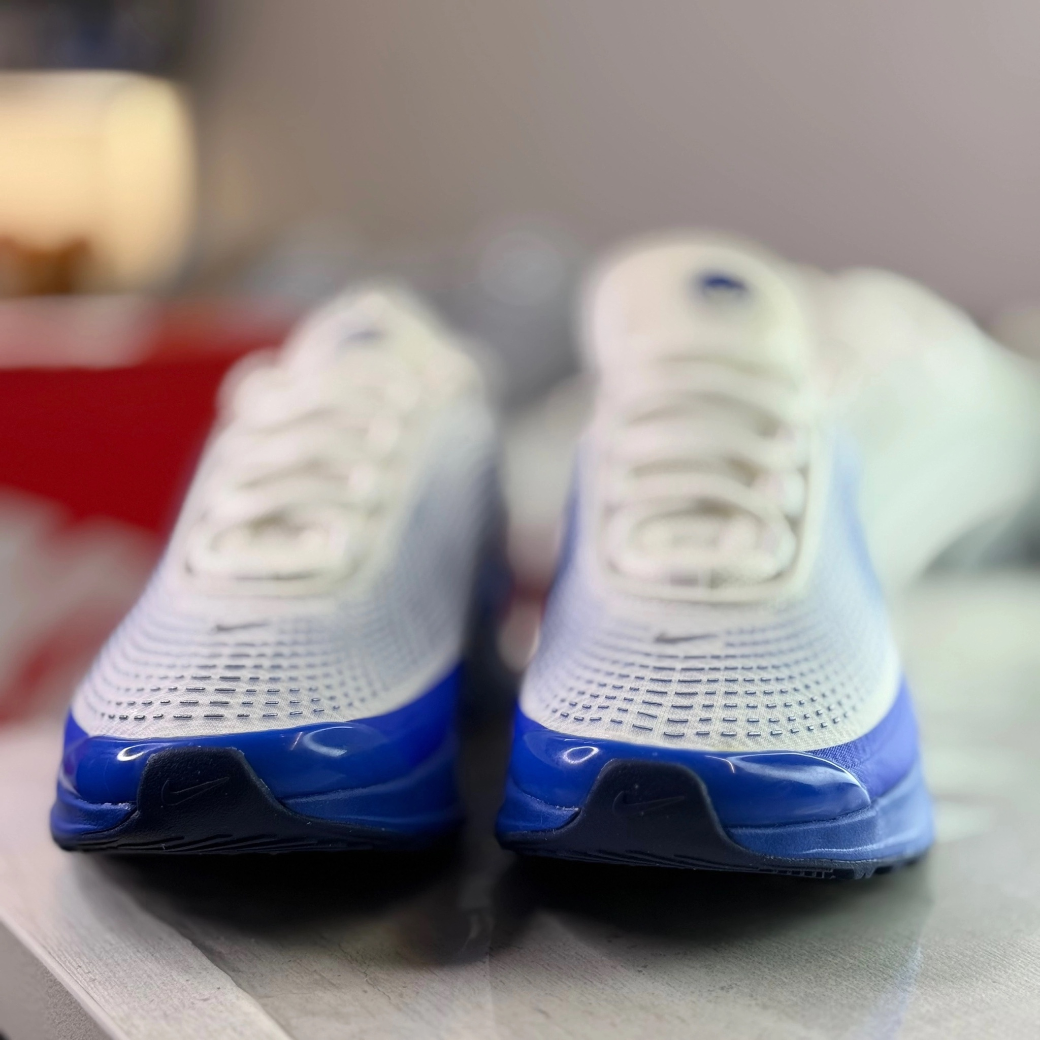 Nike Air Max Dn «Platinum/Royal Blue», миниатюра 3