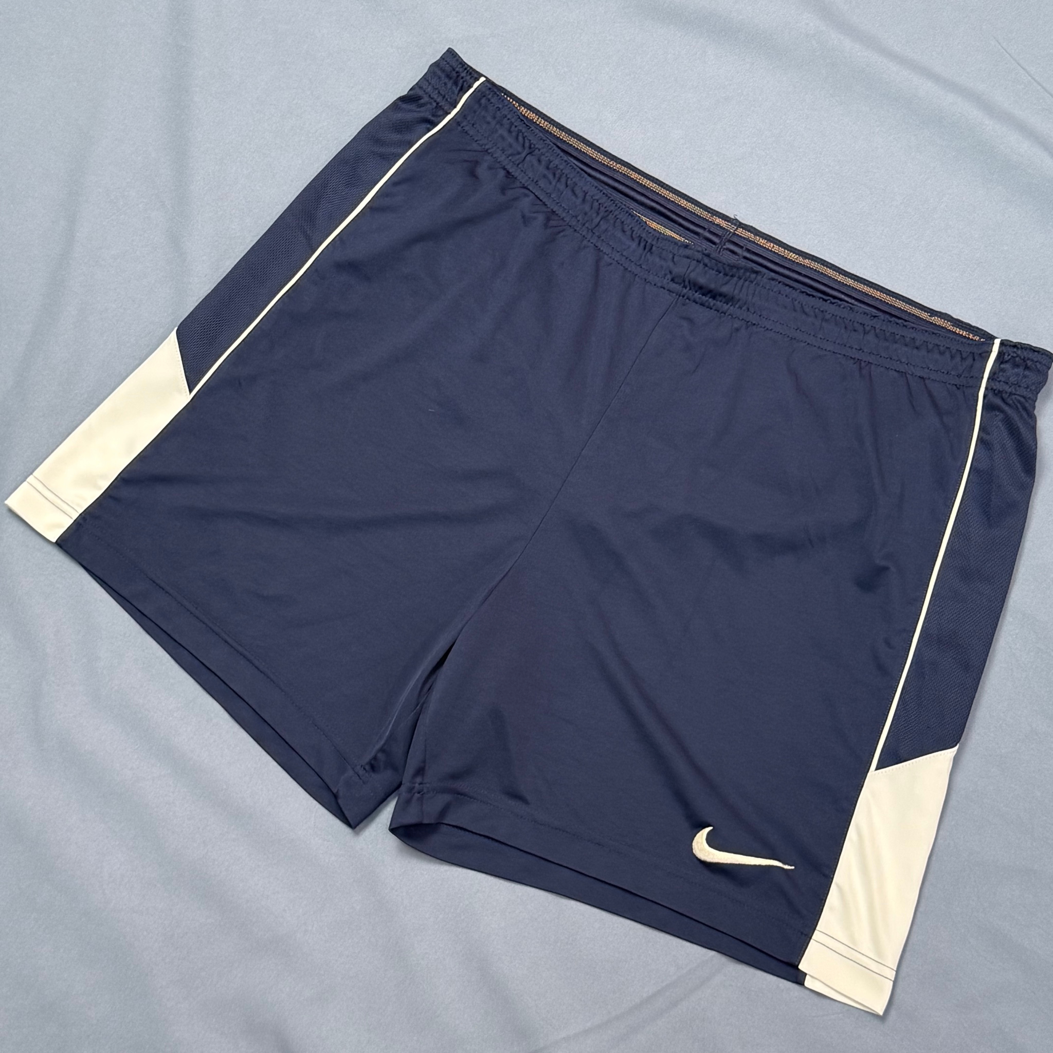 Nike Short Vintage 00s, миниатюра 2