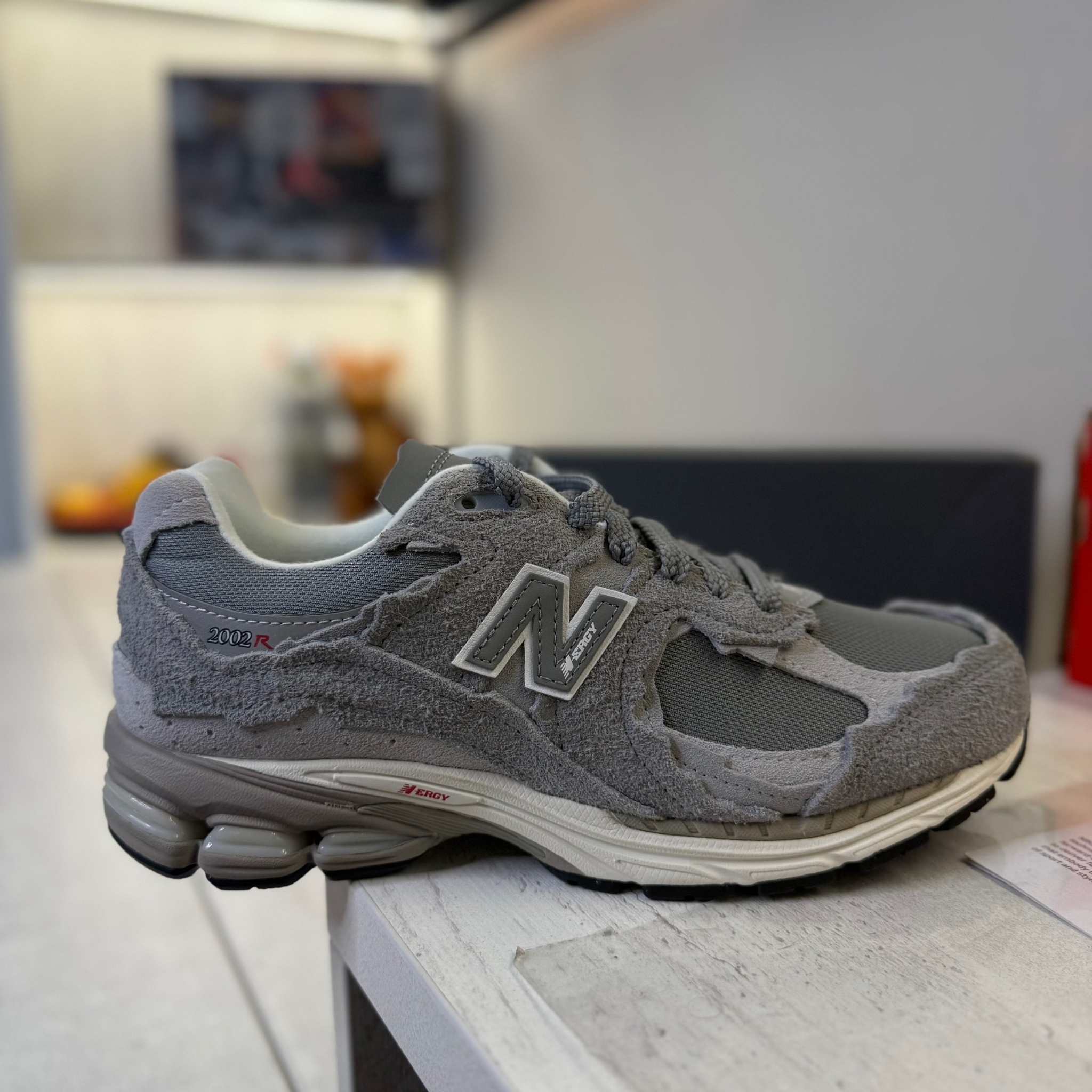 New Balance 2002R, миниатюра 1