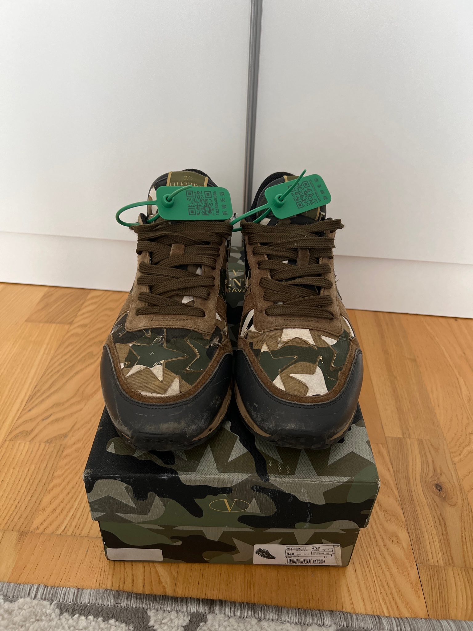 Valentino Garavani rockstud, миниатюра 1