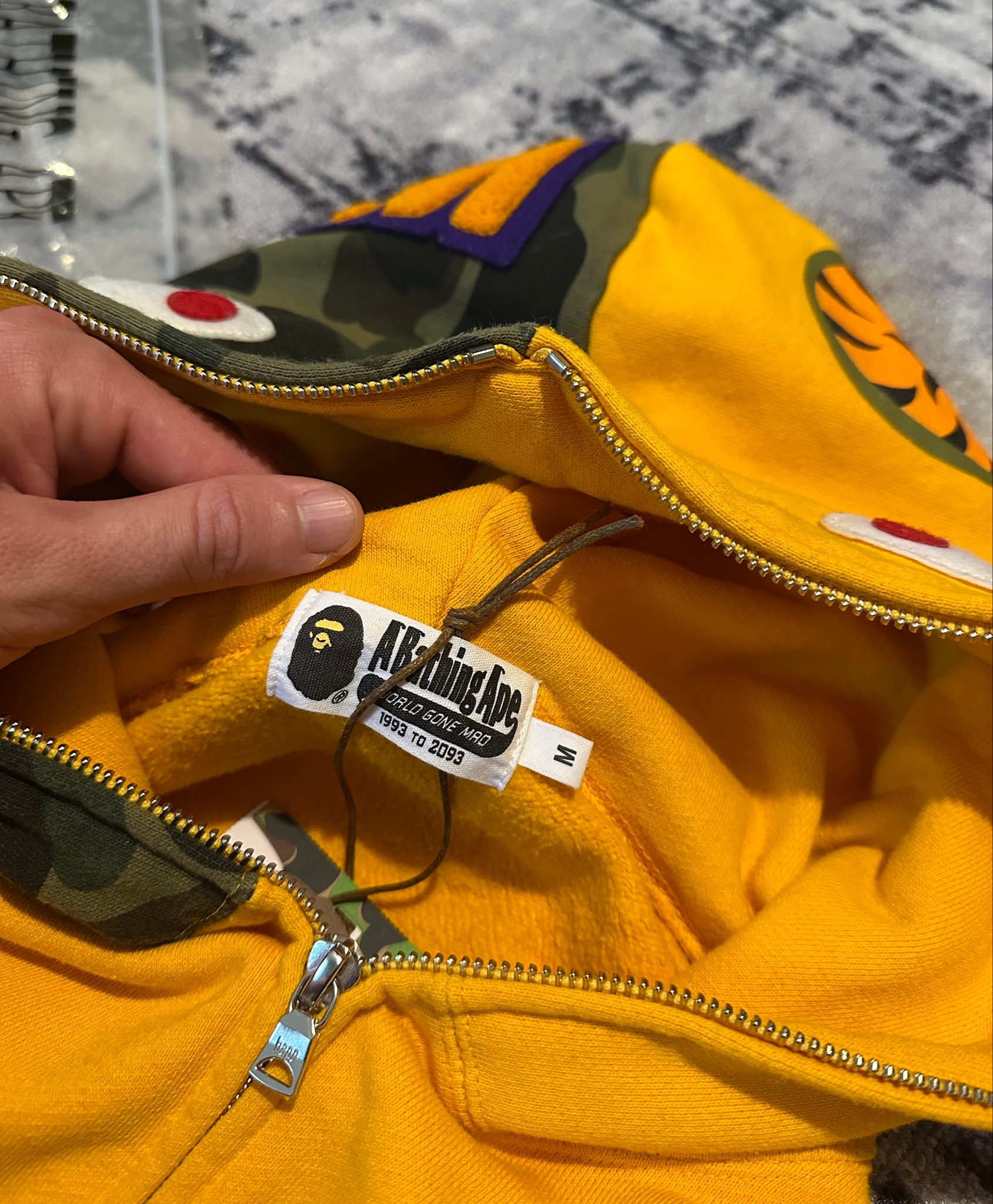 Bape Shark Hooded Zip-Up Camo Pattern Detail Solid Yellow, миниатюра 6