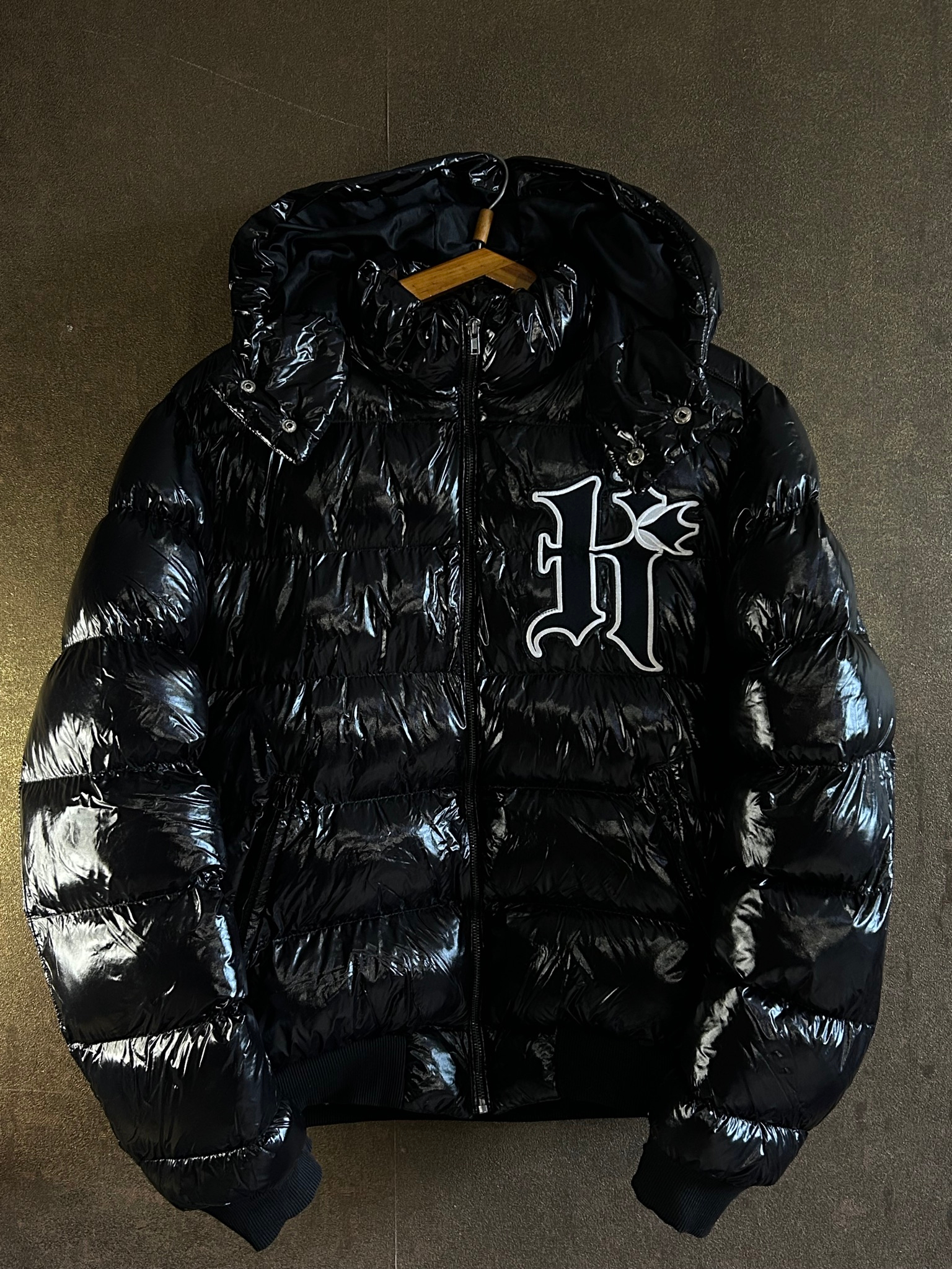Hella v4 Black, миниатюра 1