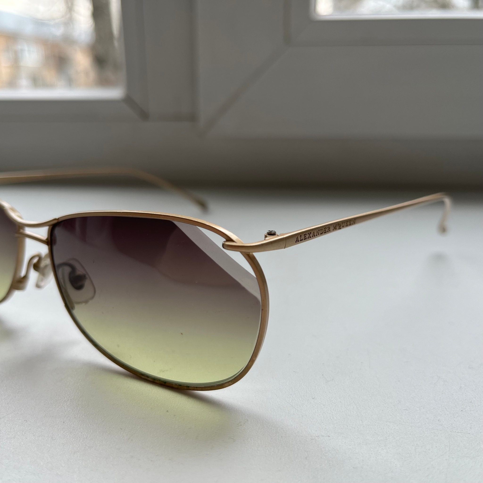 Alexander McQueen Eyes 2000s Sunglasses, миниатюра 4