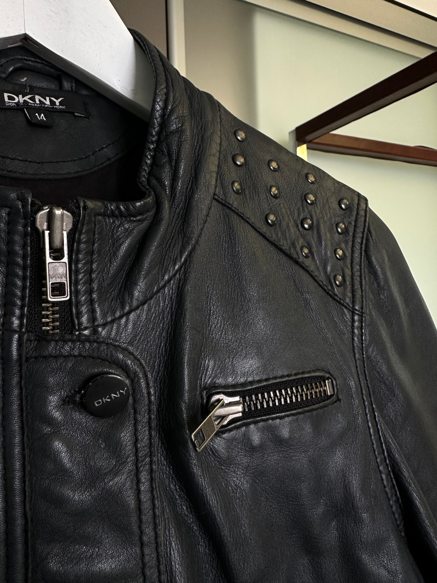 DKNY Bomber, миниатюра 4
