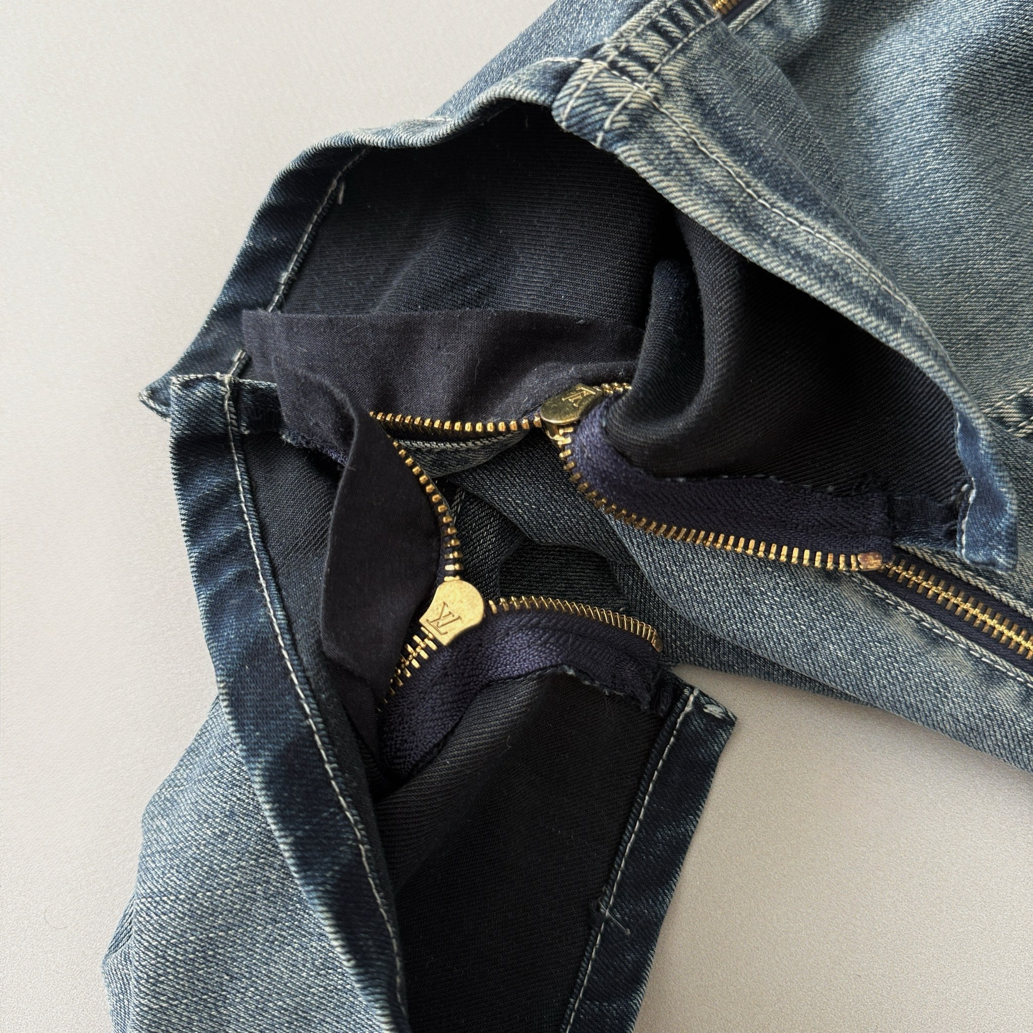 Louis Vuitton 2000s Vintage Full Zip Skinny Jeans, миниатюра 5