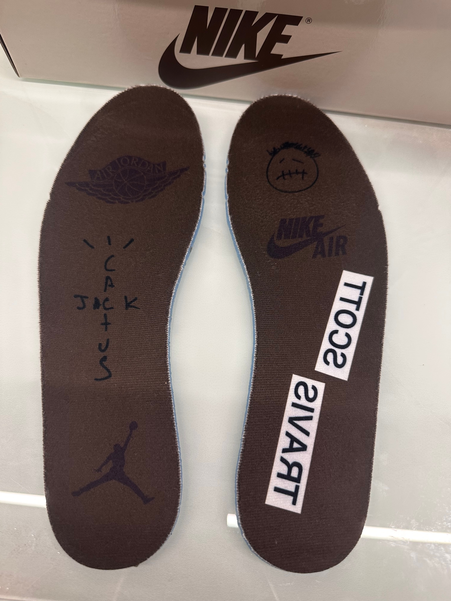 Air Jordan x Travis Scott 1 Low, миниатюра 9