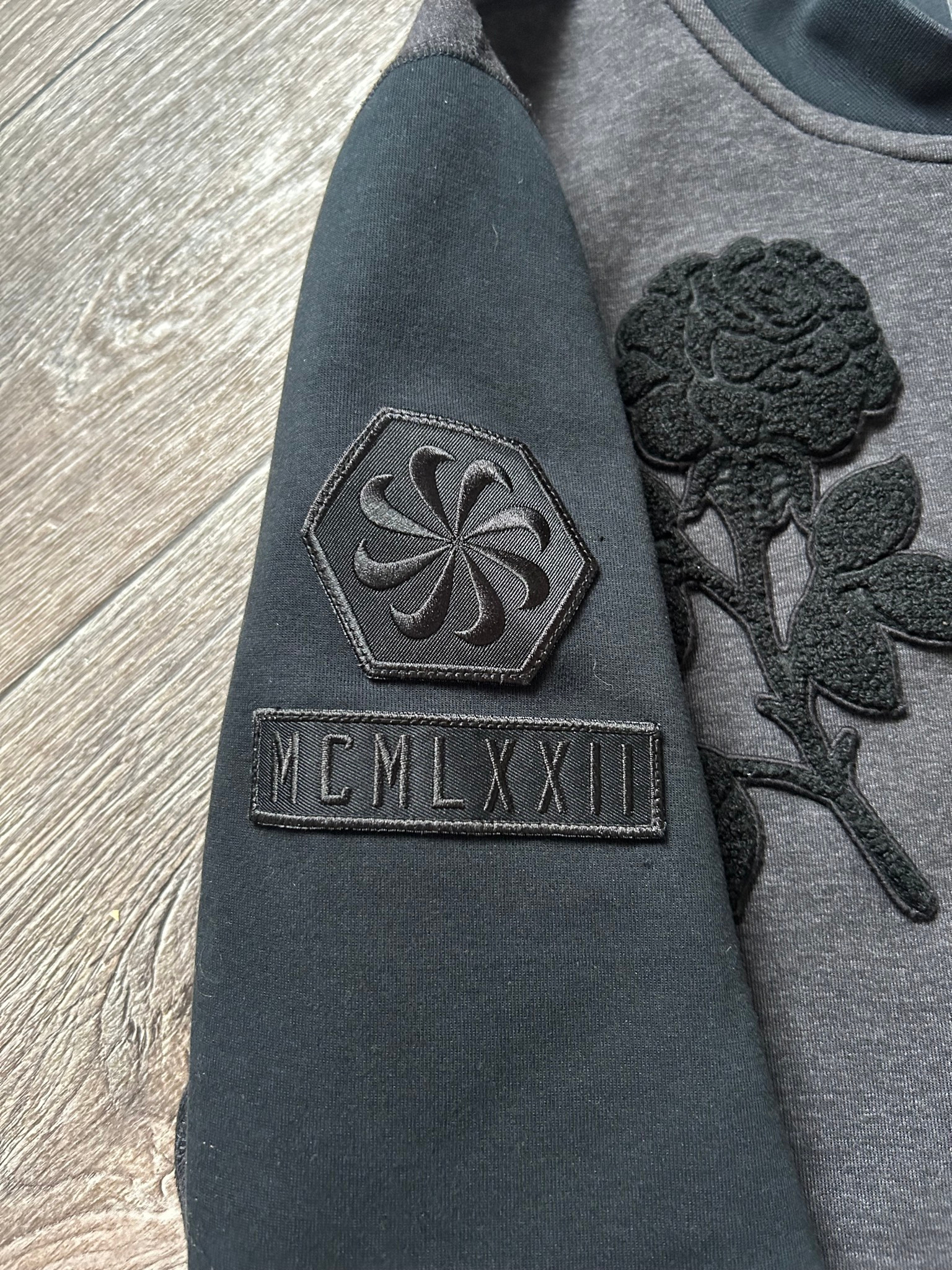 Nike Black Rose Tech Fleece Destroyer, миниатюра 4