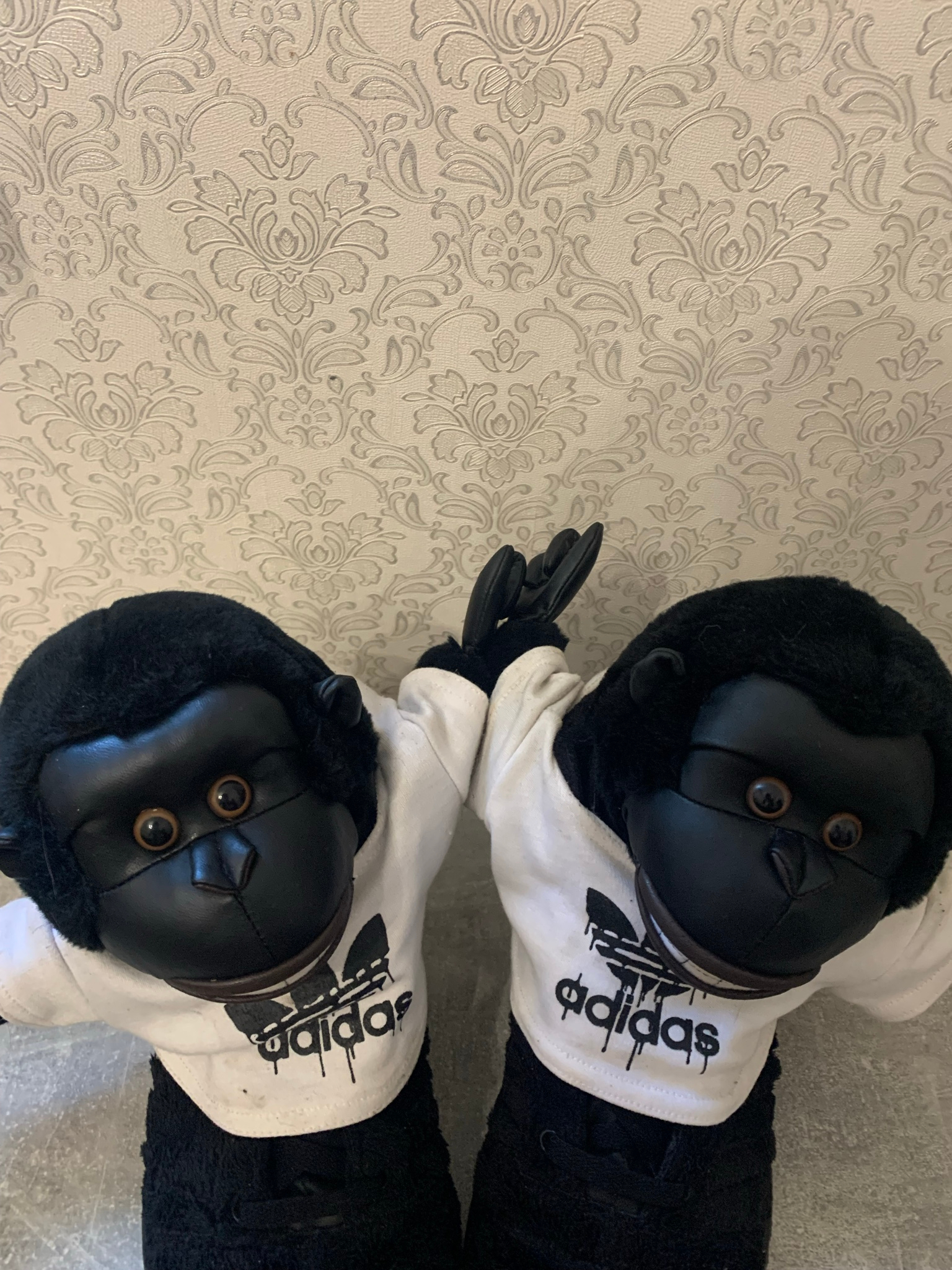 Adidas x Jeremy Scott Gorilla, миниатюра 3