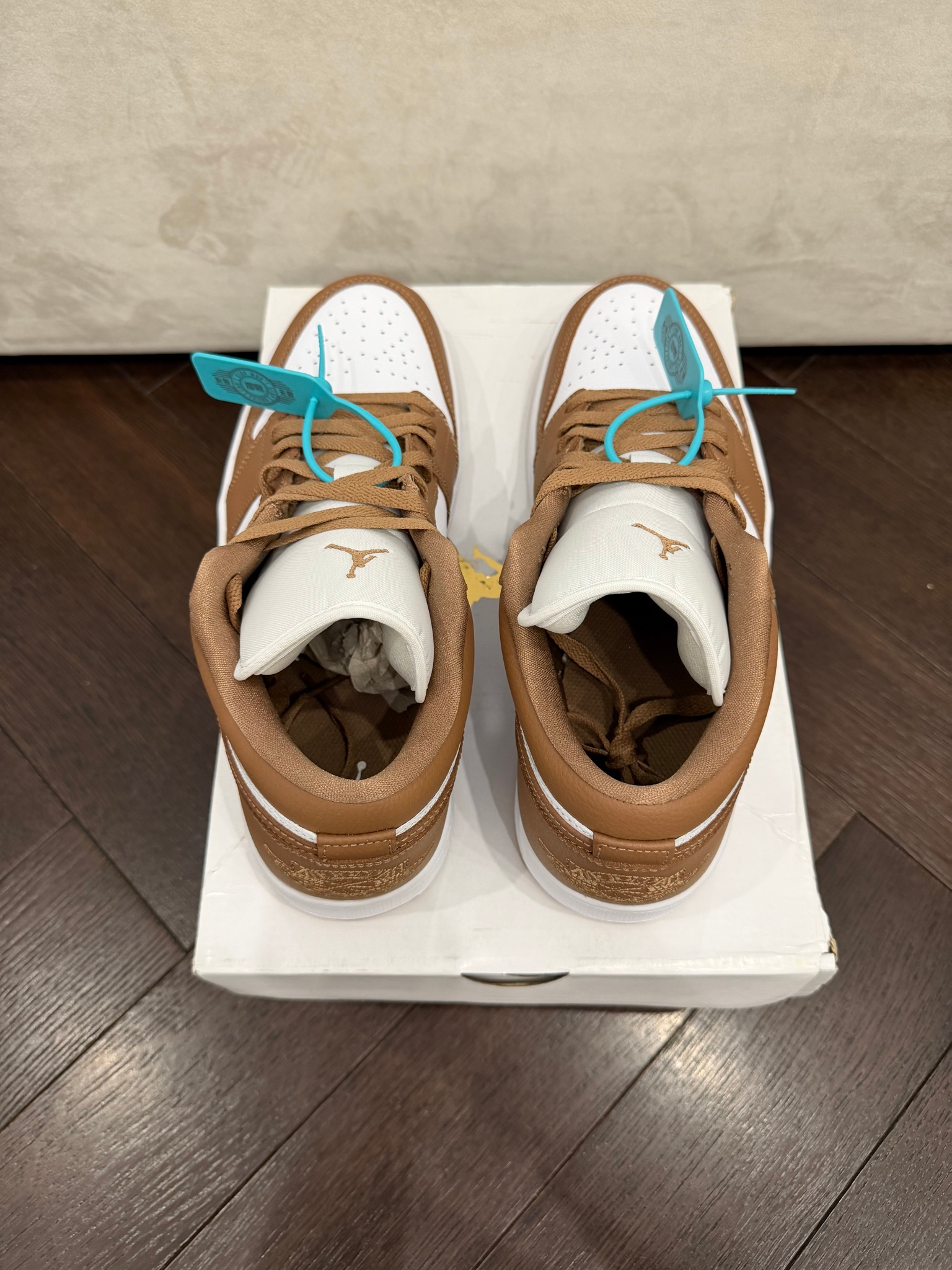 Nike x Air Jordan 1 Low Archeo Brown, миниатюра 2