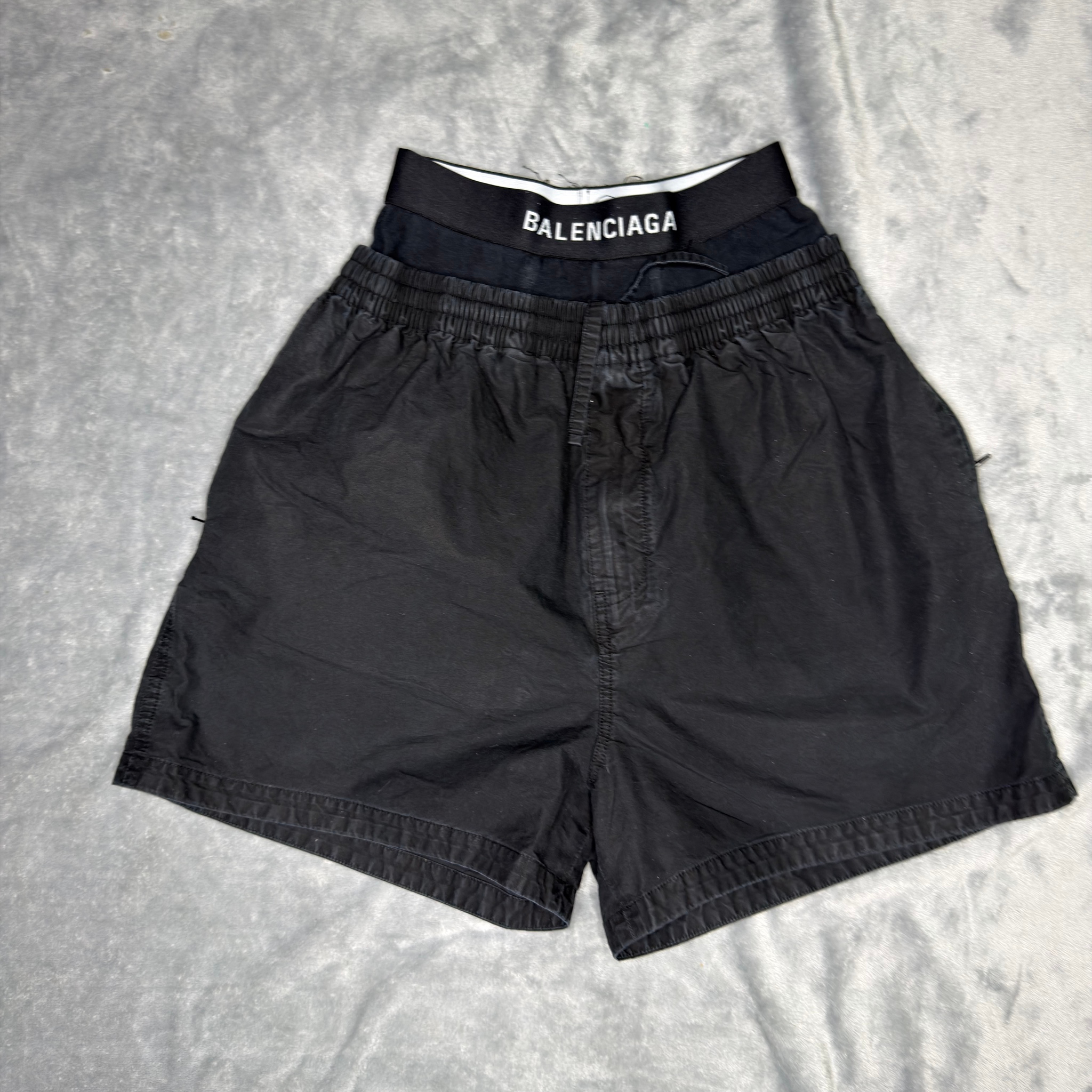 Balenciaga Shorts, миниатюра 1