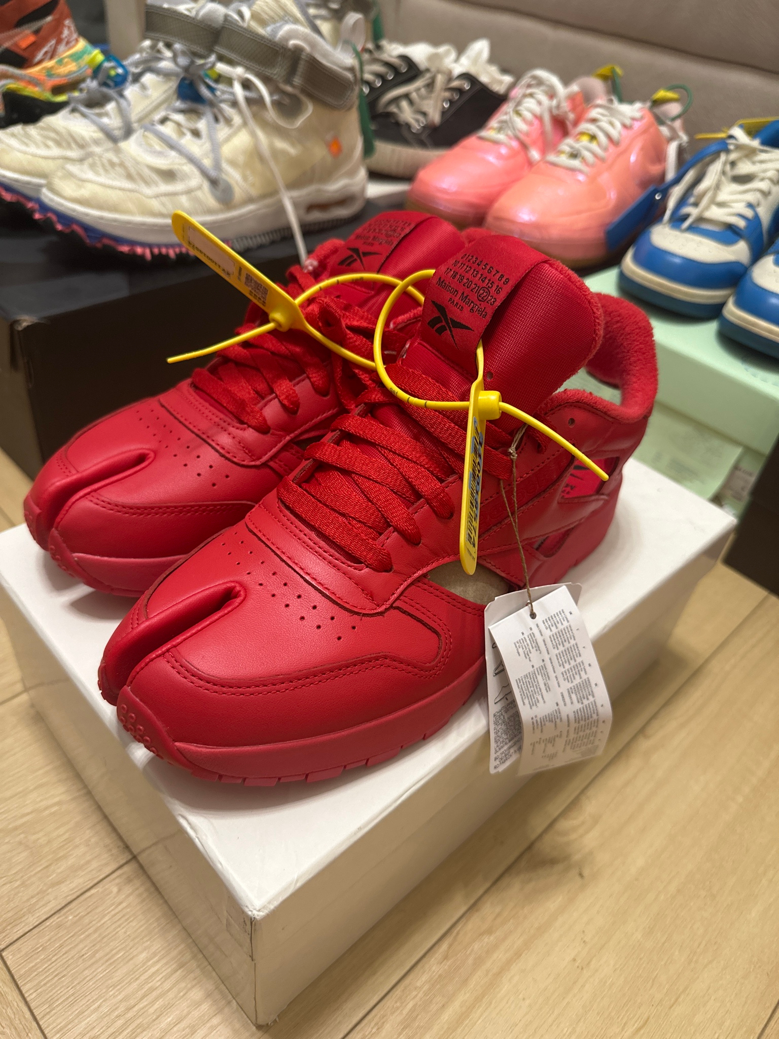 Maison Margiela x Reebok Tabi Red, миниатюра 7