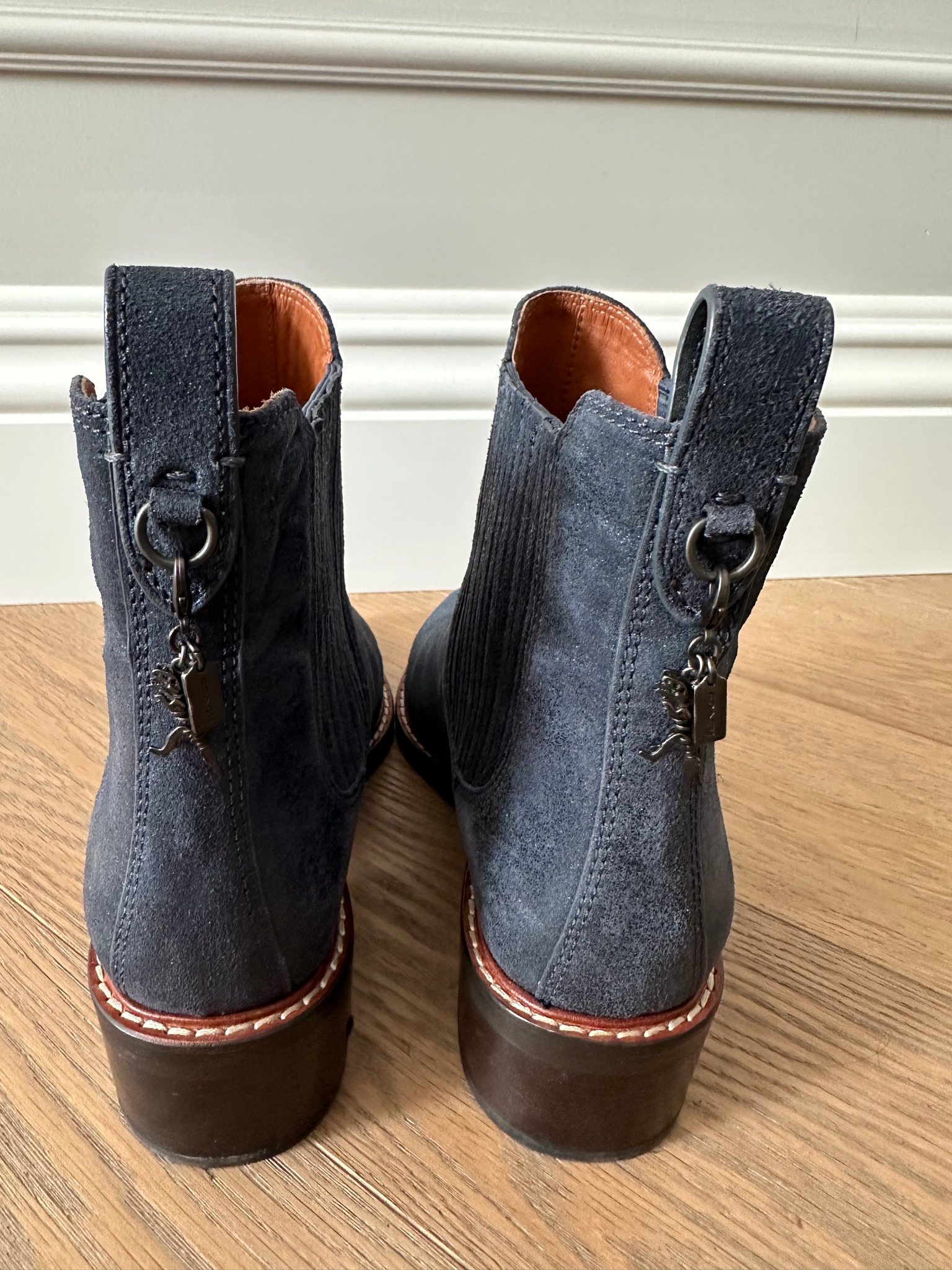 Coach Boots, миниатюра 2
