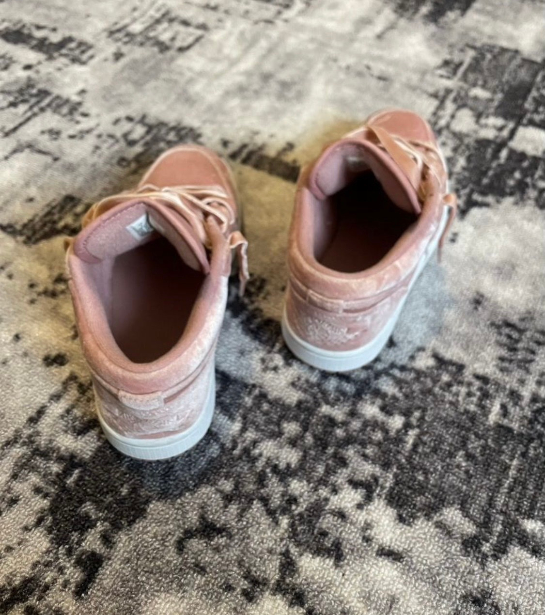 Nike Air Jordan Pink Velvet, миниатюра 2