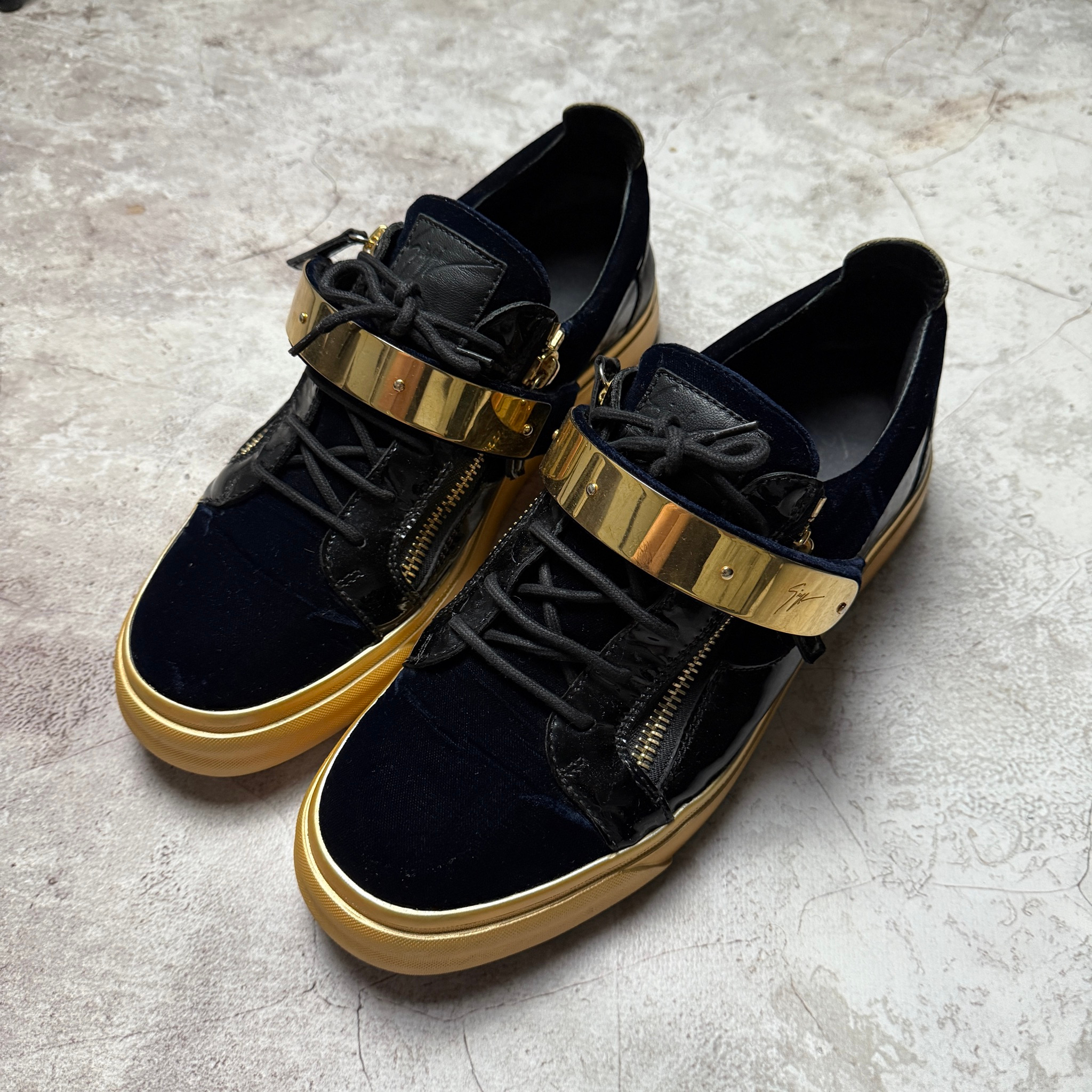 Giuseppe Zanotti Coby Low, миниатюра 1