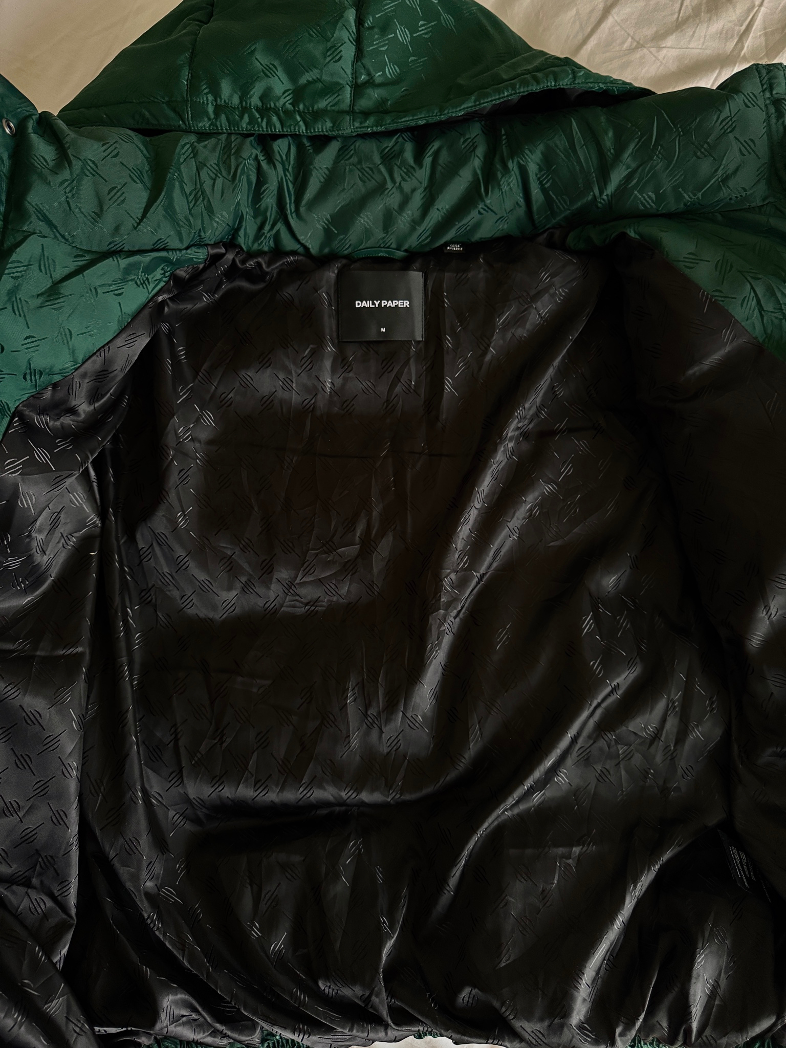Daily Paper Rosin Green Monogram Short Puffer Jacket, миниатюра 10