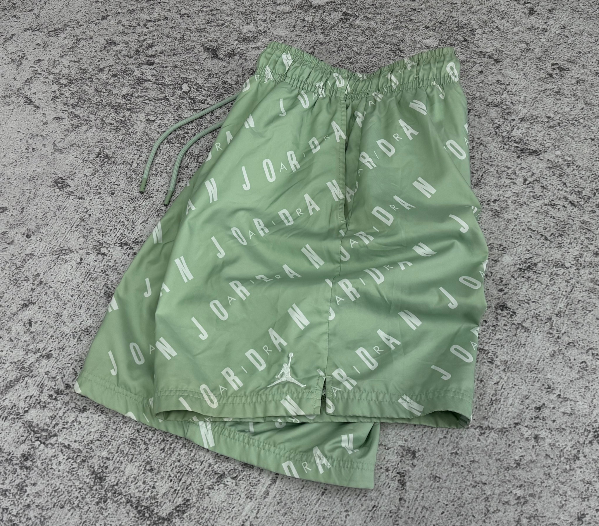 Air Jordan Essentials Poolside Shorts, миниатюра 2