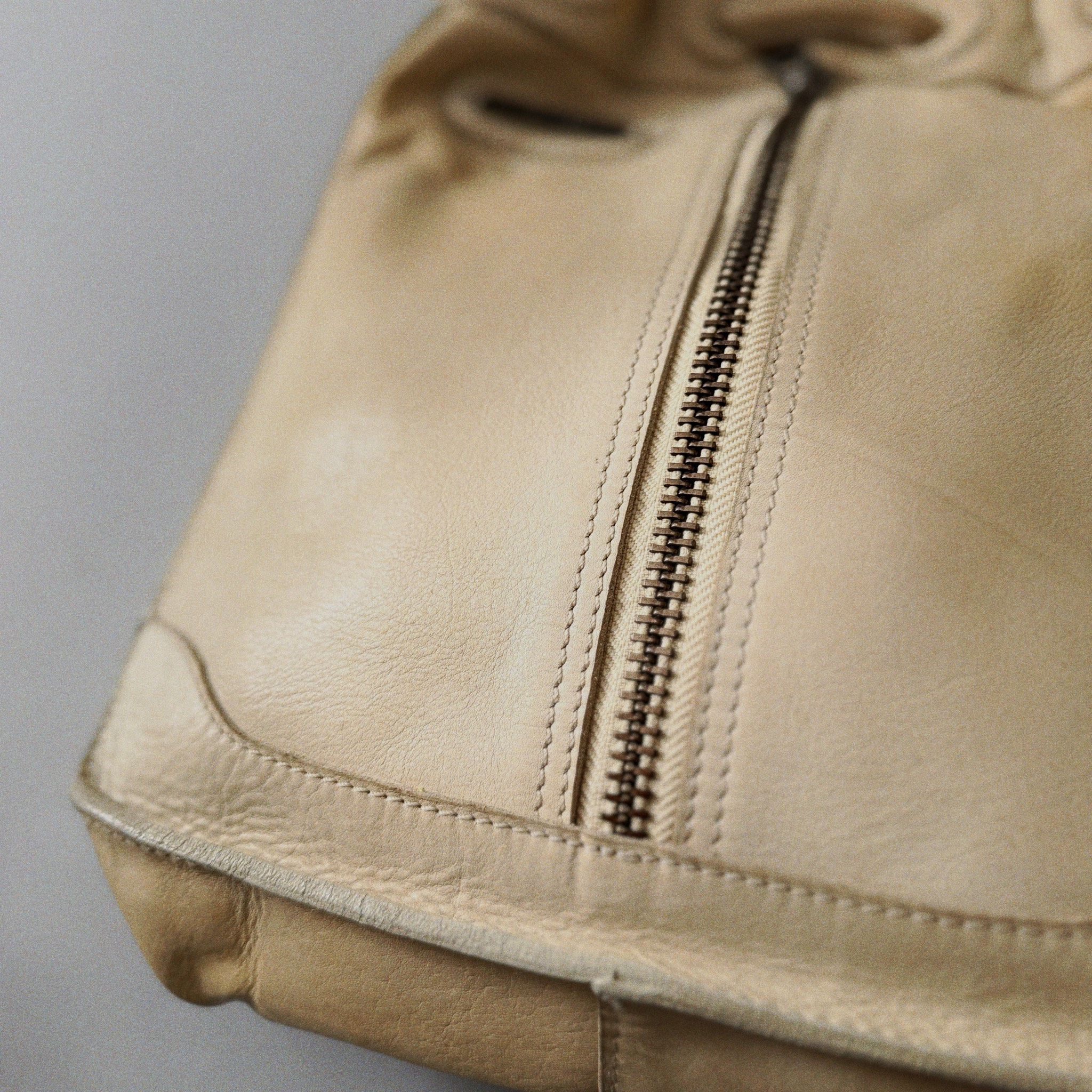 Diesel 2000s Vintage Archival Leather Distressed / Washed Hand Bag, миниатюра 2