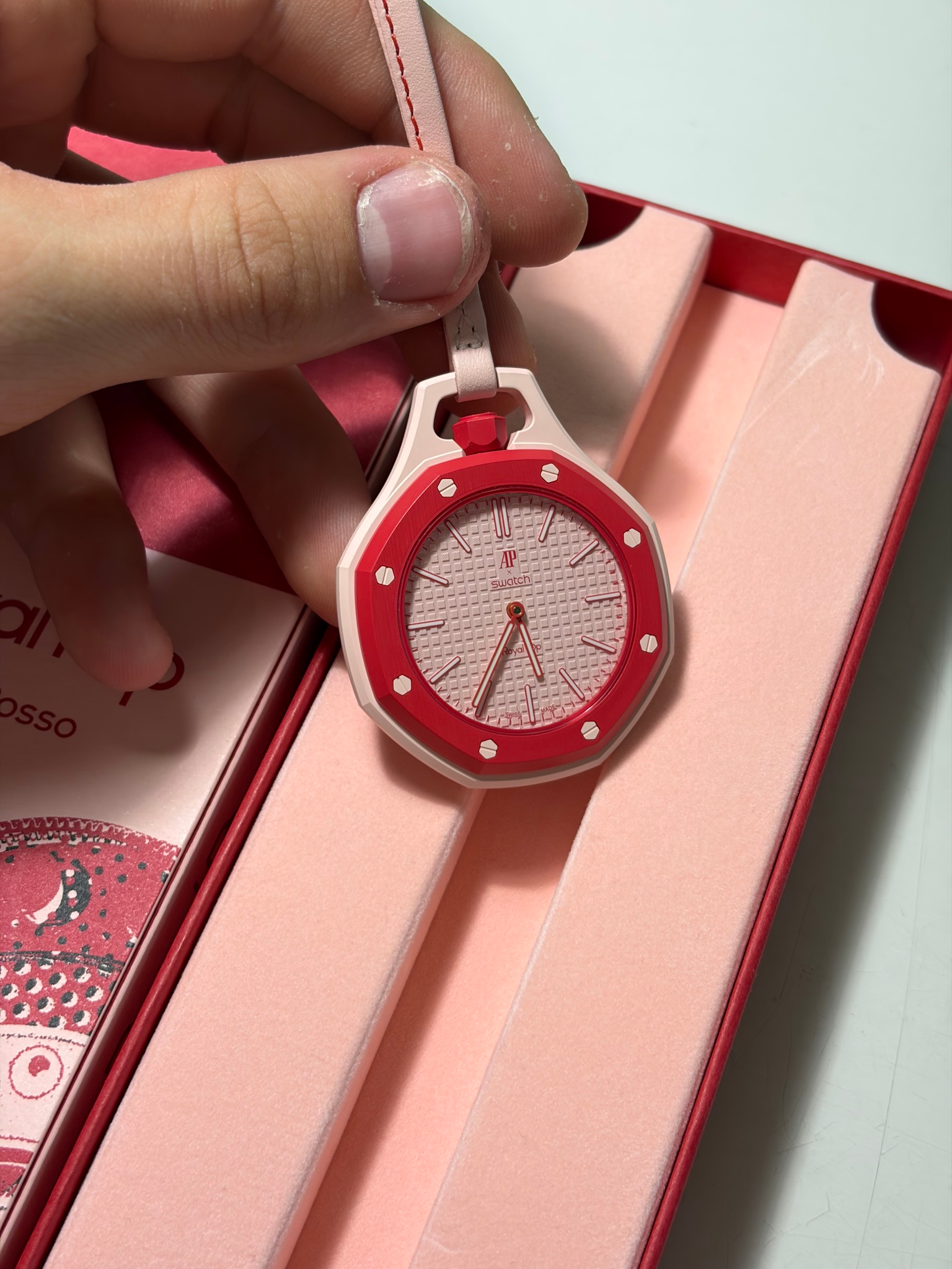 Audemars Piguet x Swatch Royal Pop Otto Rosso, миниатюра 3