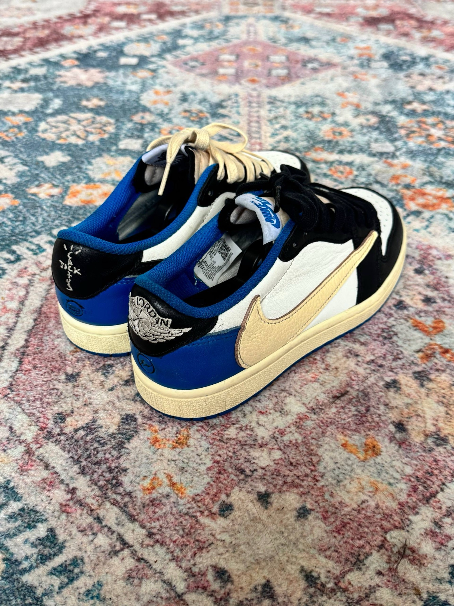 Nike Air Jordan 1 low travis scott fragment design, миниатюра 8