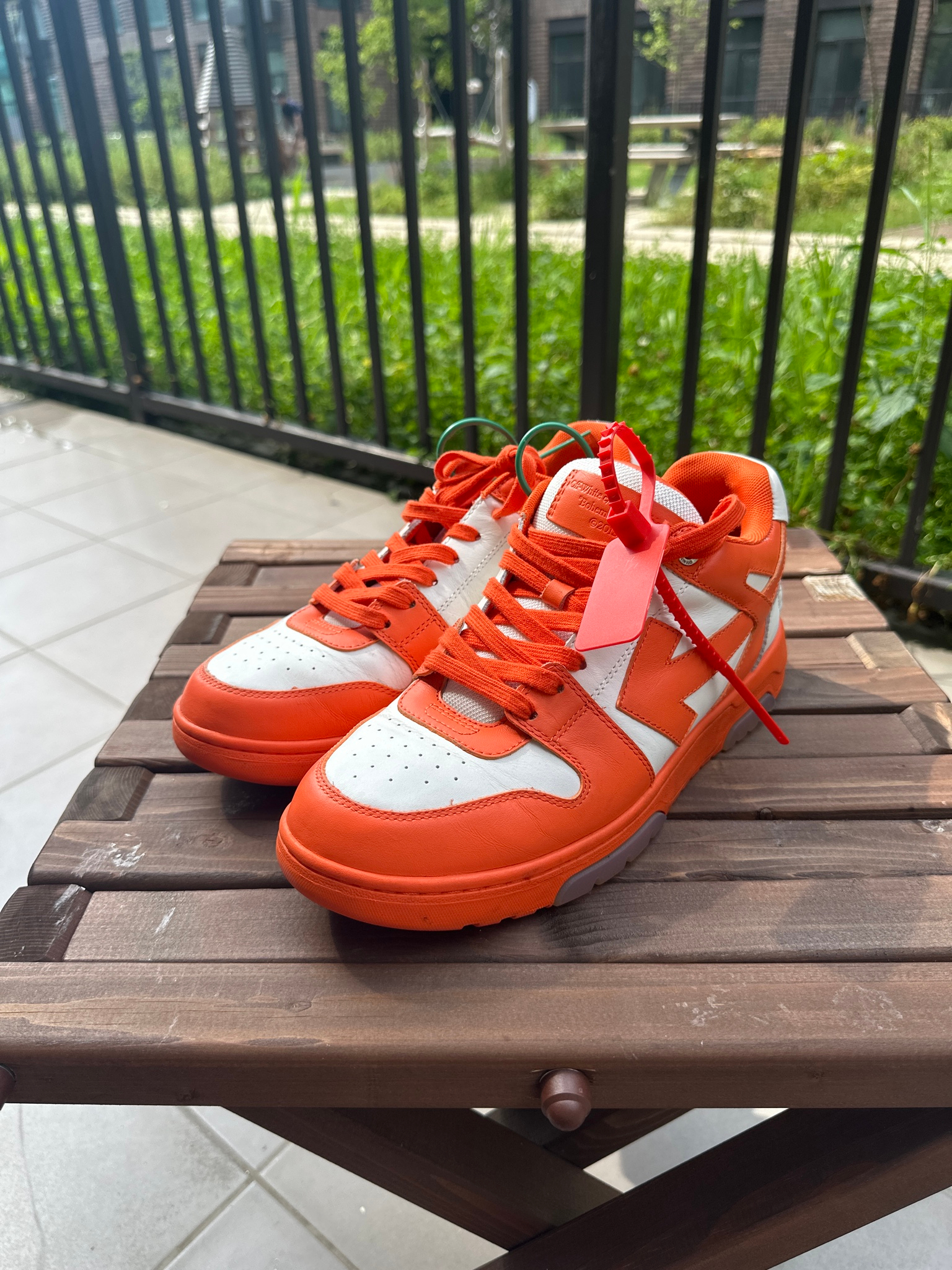 Off-White Out of Office, миниатюра 8