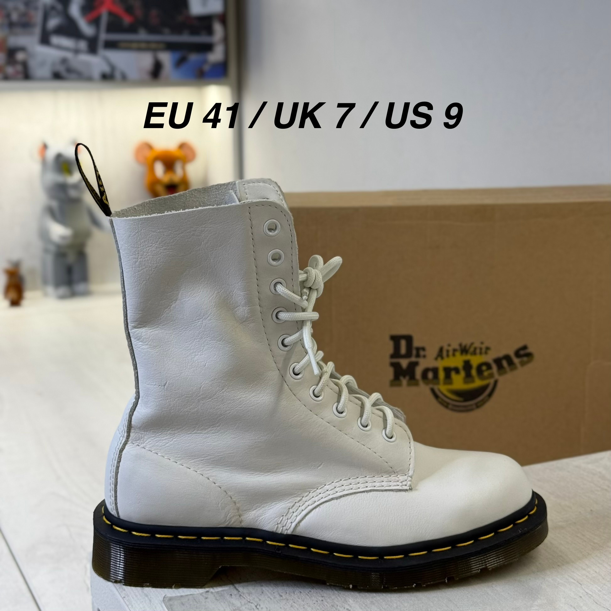 Dr. Martens 1490, миниатюра 1