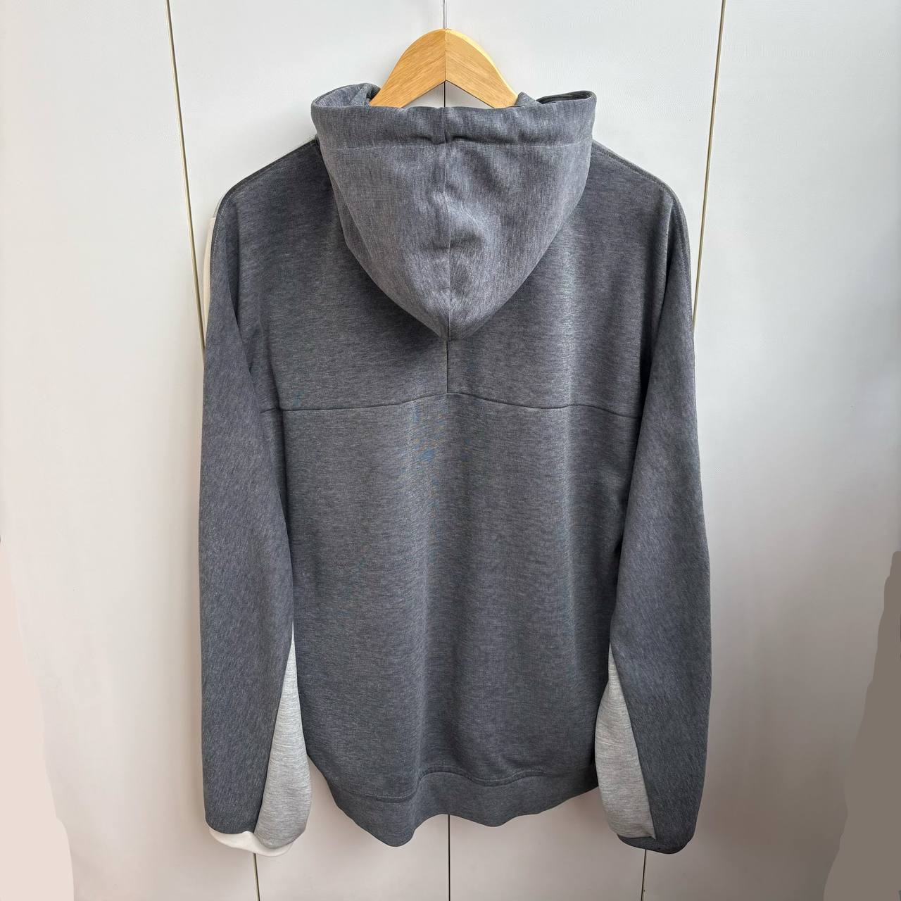 Emporio Armani Худи, миниатюра 2