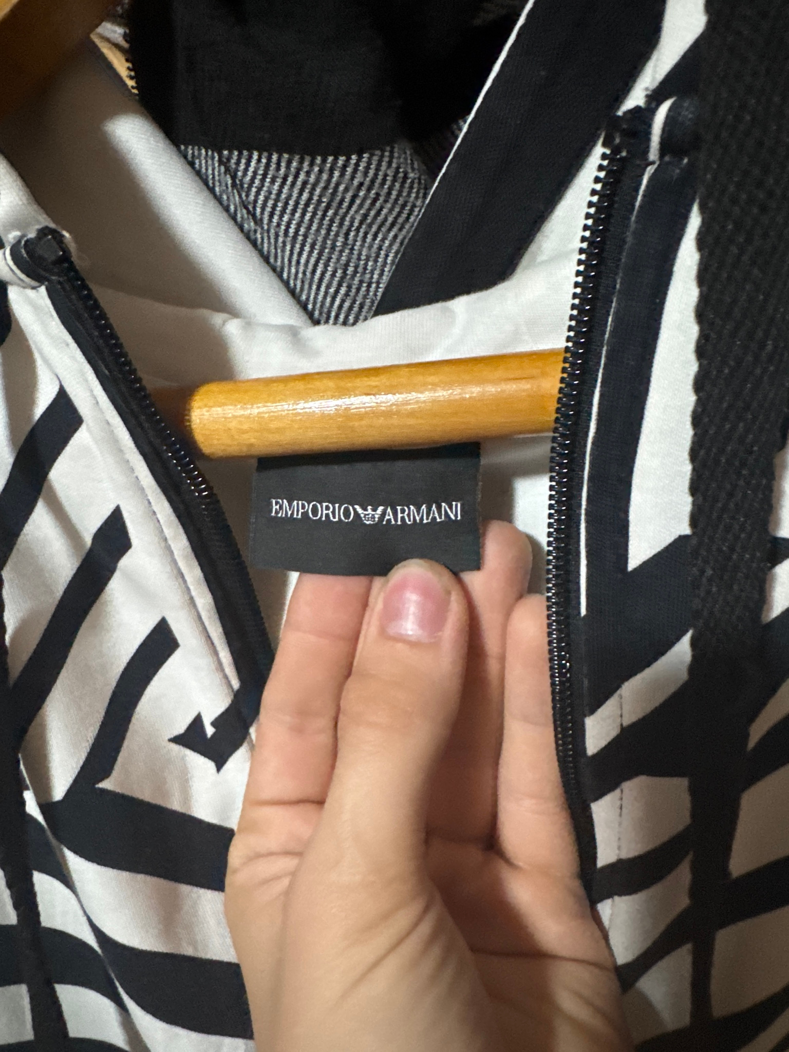 Emporio Armani Худи, миниатюра 3