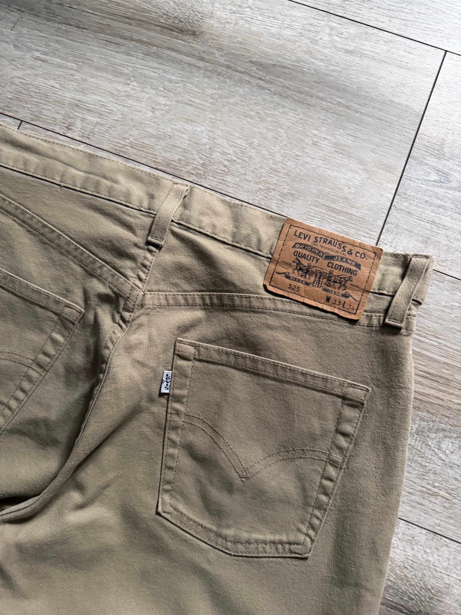 Levis Vintage 525 BootCut, миниатюра 3